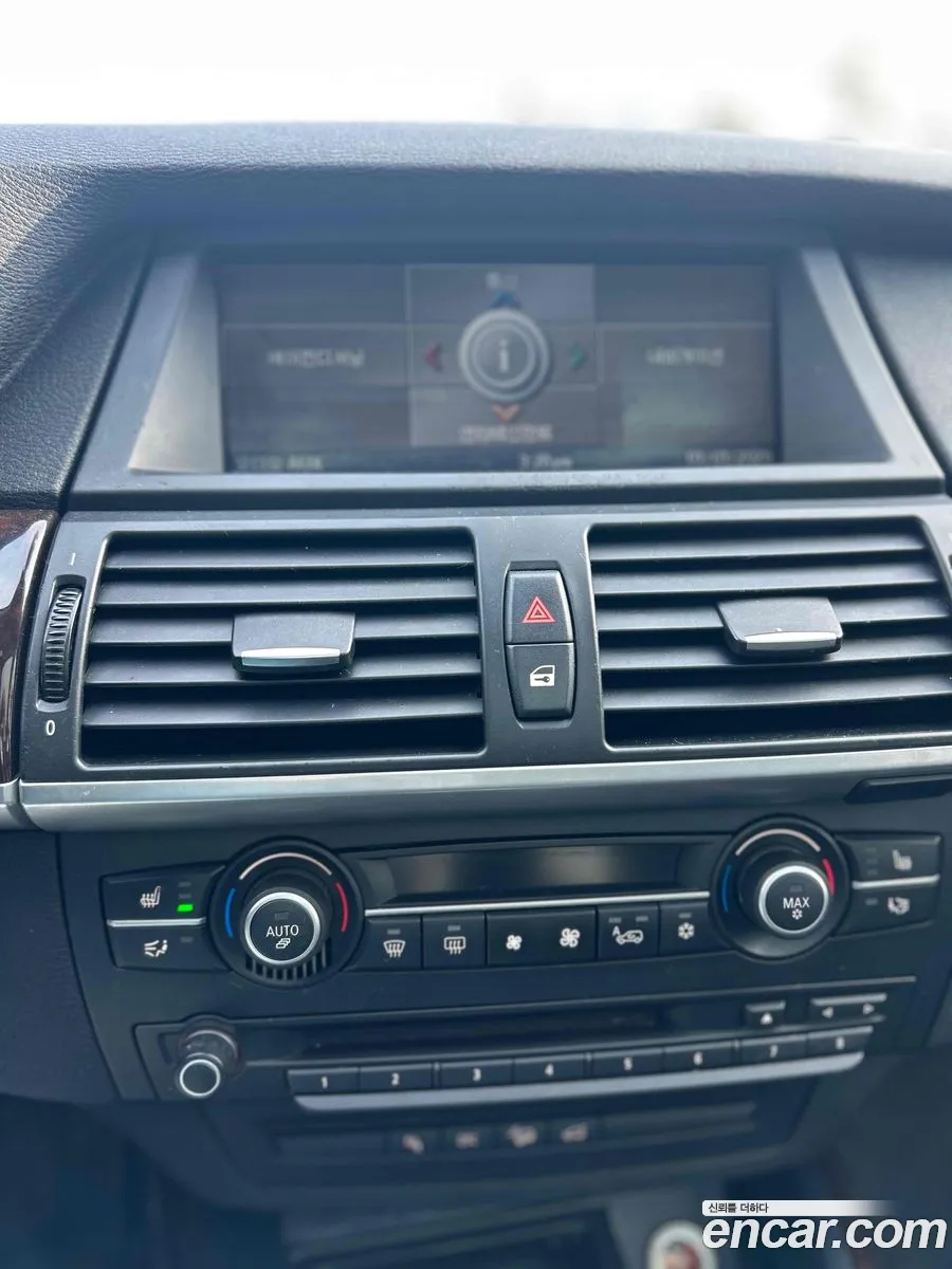 BMW X5 2009 — 12