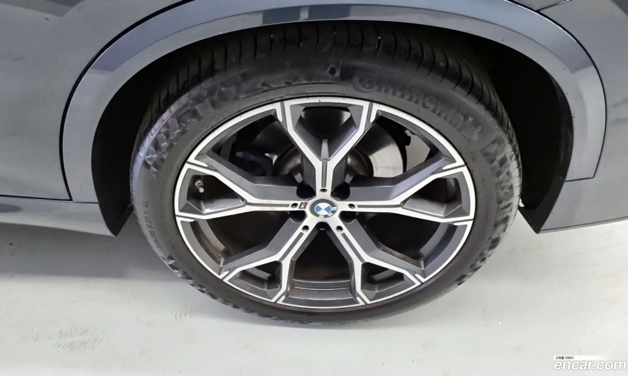 BMW X5 2022 — 11