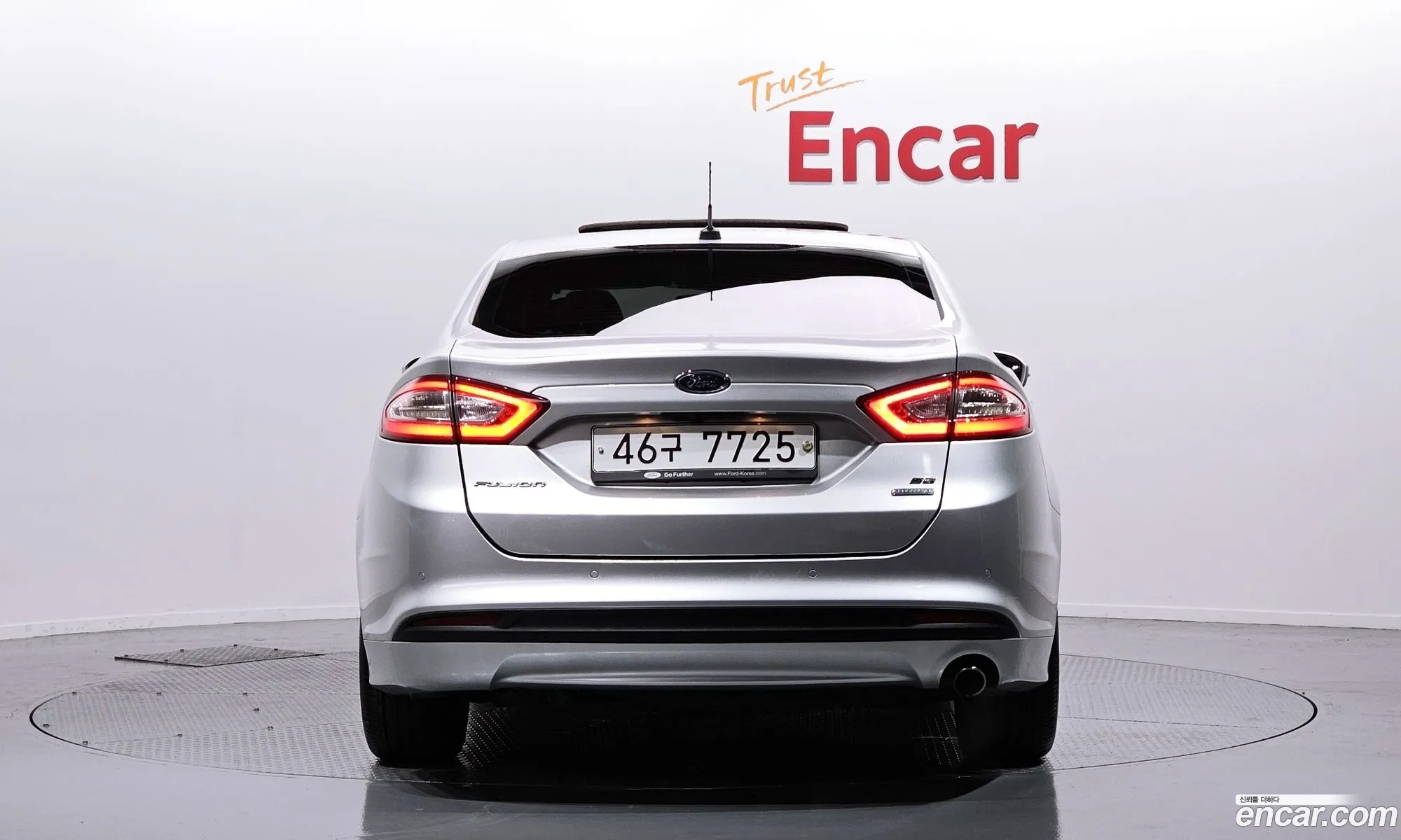 Ford Fusion 2013 — 11