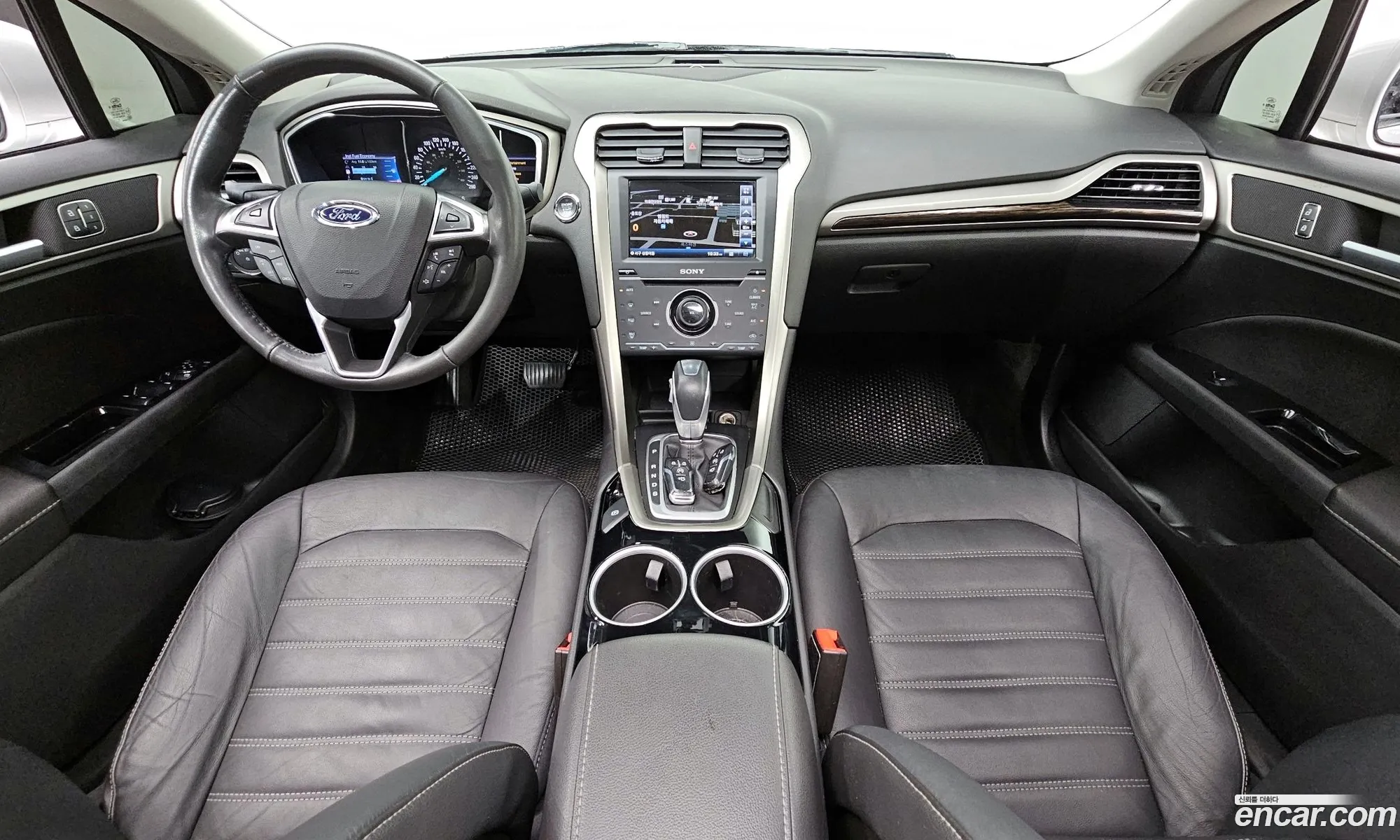Ford Fusion 2013 — 13