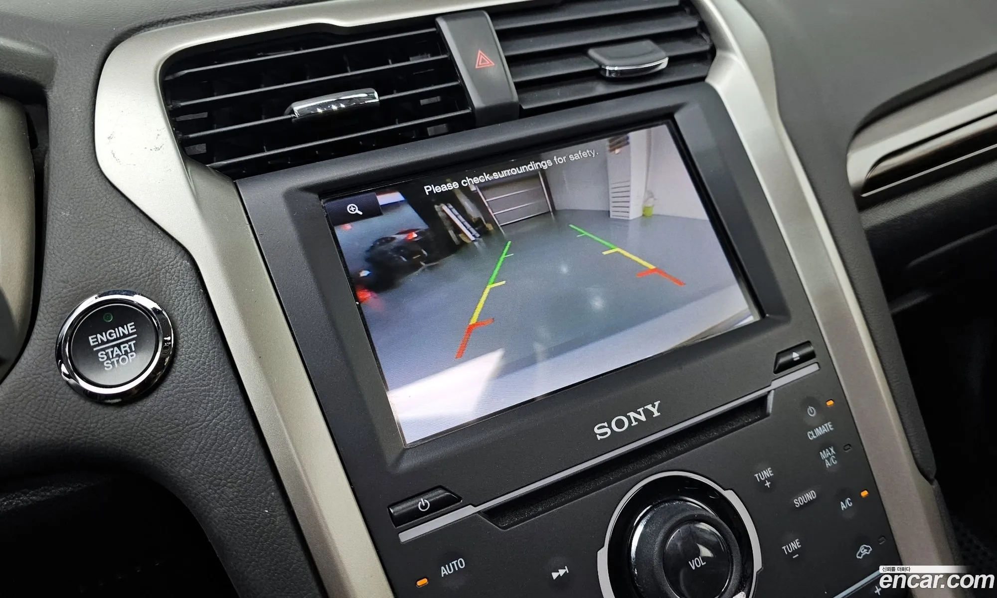 Ford Fusion 2013 — 12