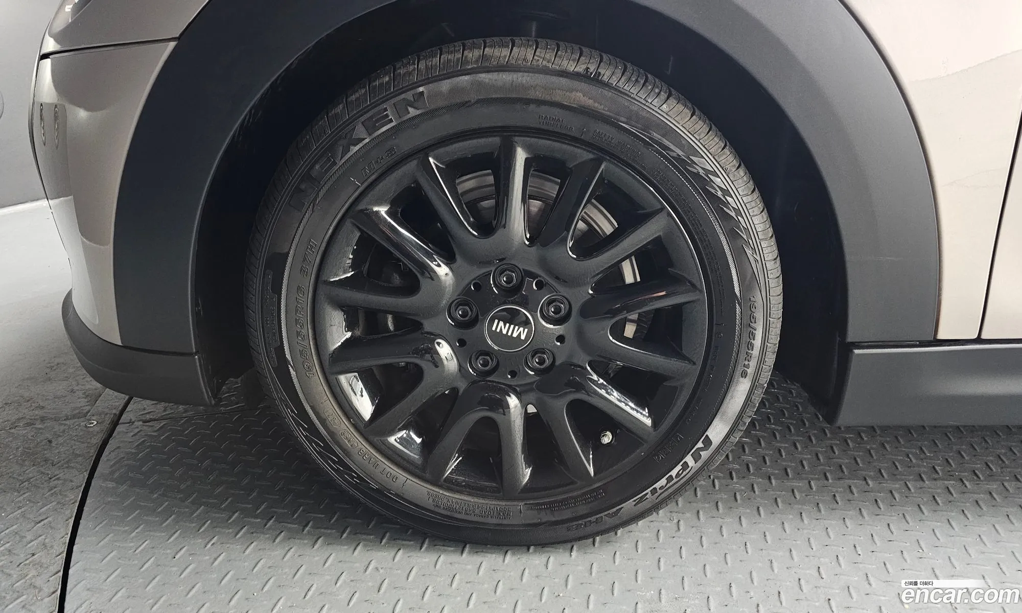 Mini Cooper 2021 WMW41DH04N2P97825 — 10