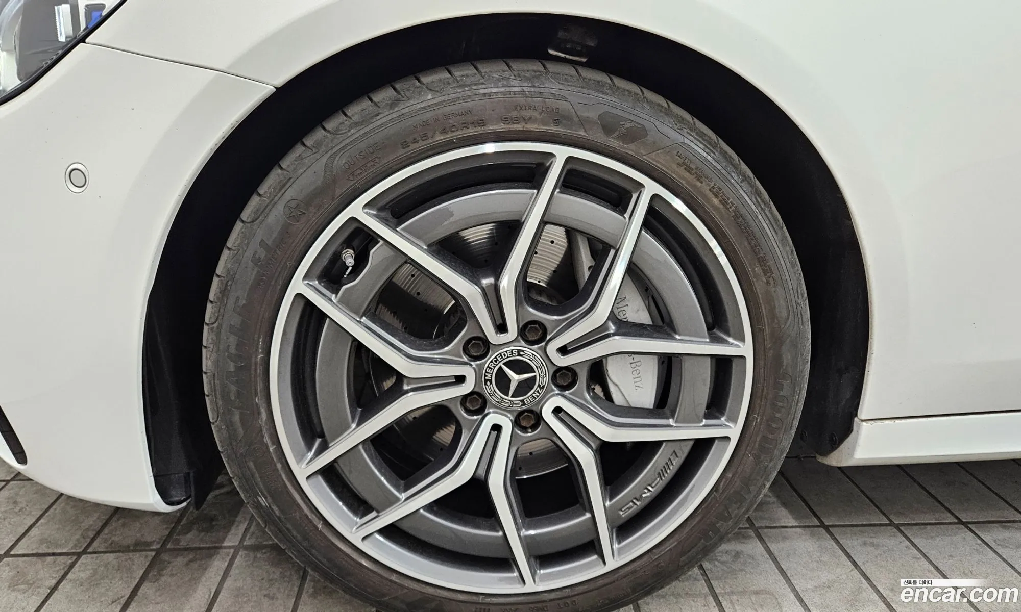 Mercedes-Benz E-Class W213 2021 — 10
