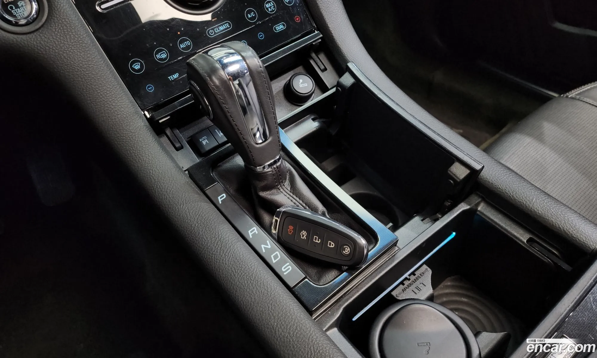 Ford Taurus 2014 1FAHP2F95EG186798 — 4