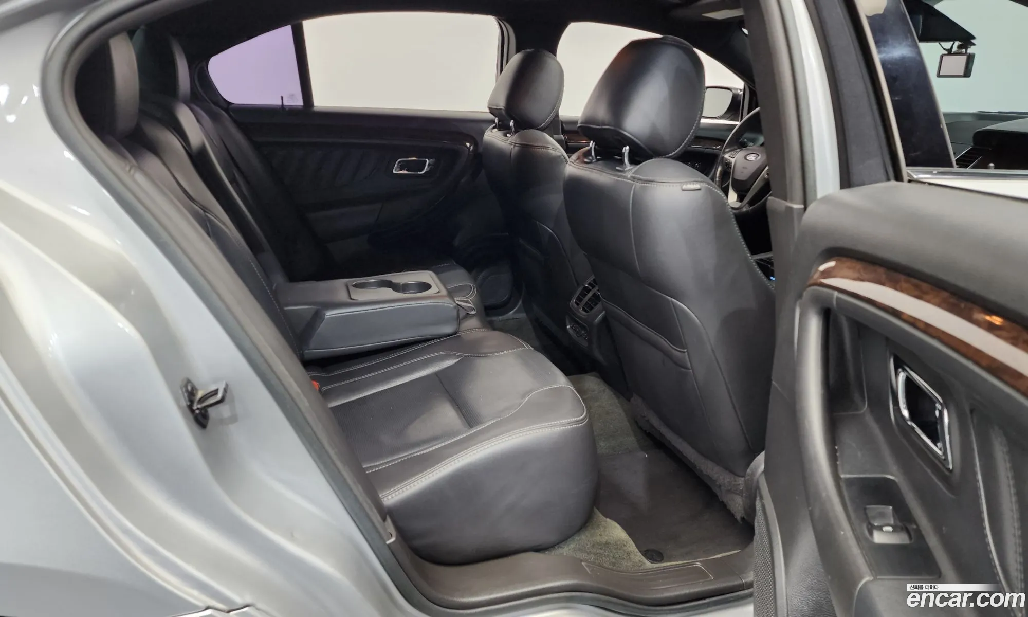 Ford Taurus 2014 1FAHP2F95EG186798 — 3