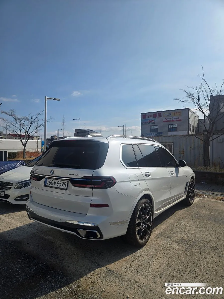 BMW X7 2025 — 9