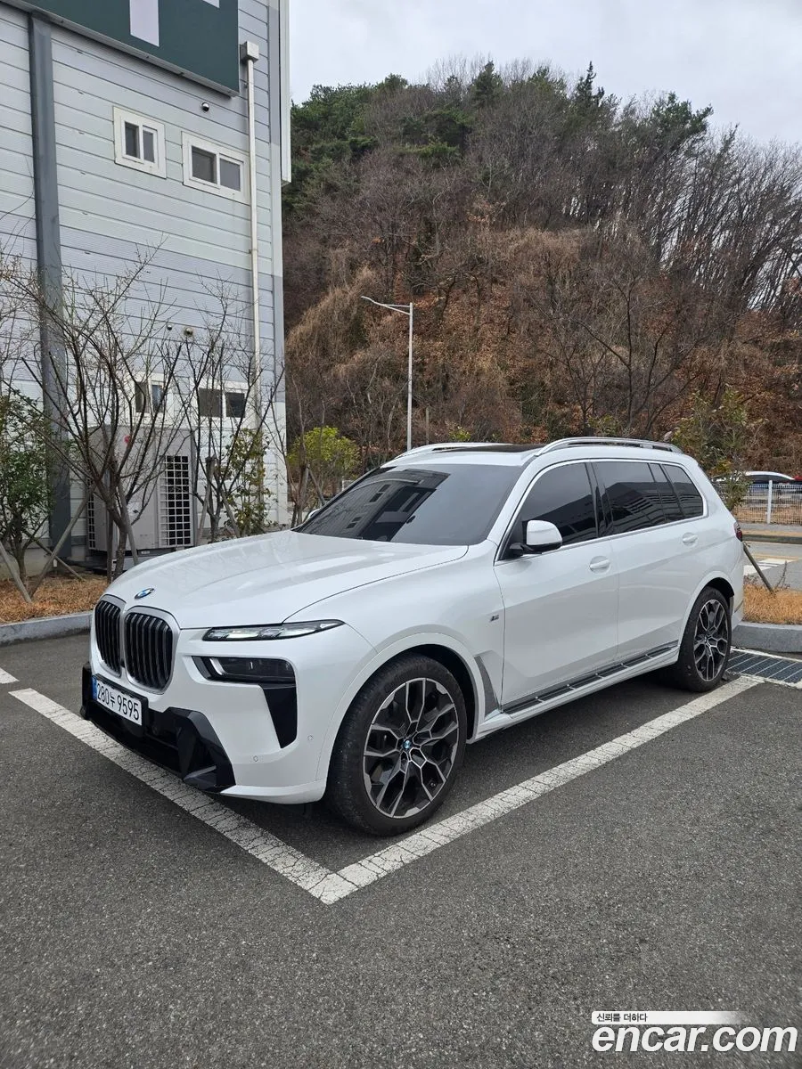 BMW X7 2025 — 16