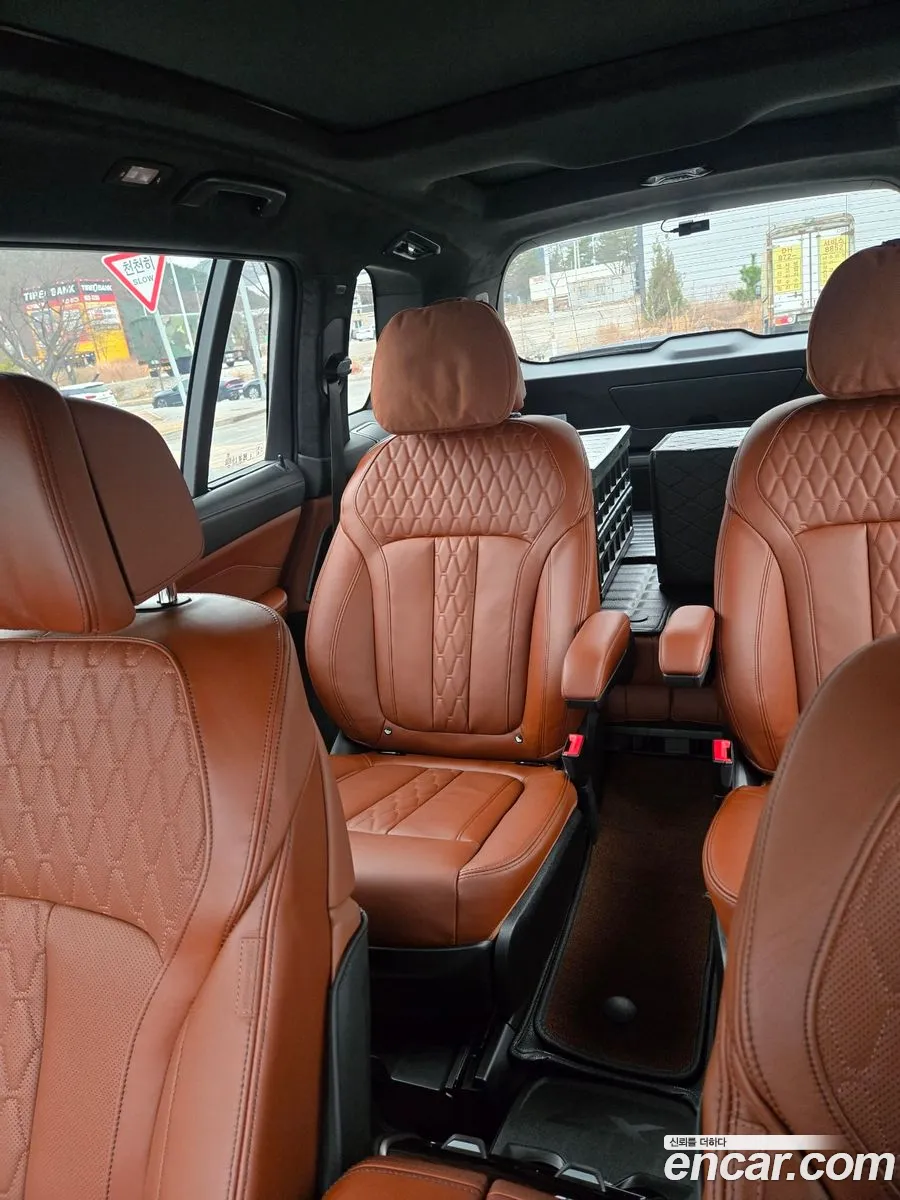 BMW X7 2025 — 10
