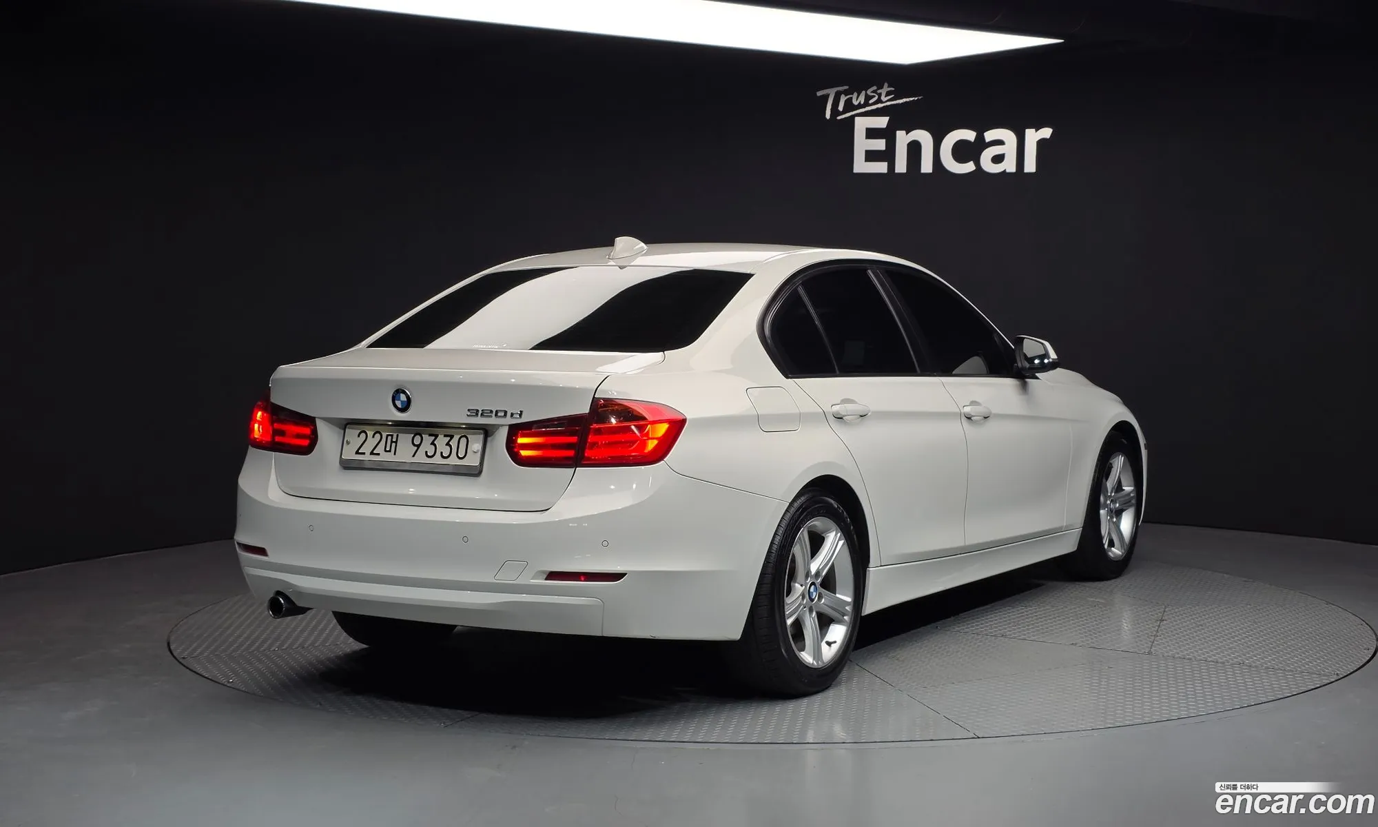 BMW 3 Series 2013 WBA3D3103DF892892 — 20
