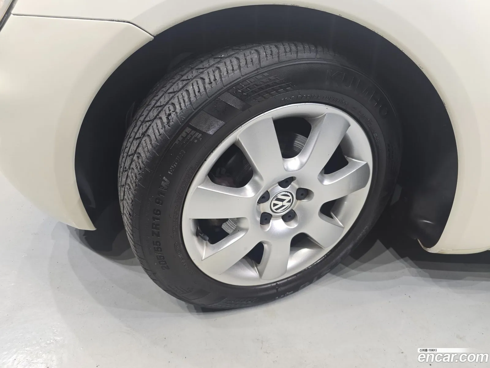 Volkswagen Beetle 2003 — 17