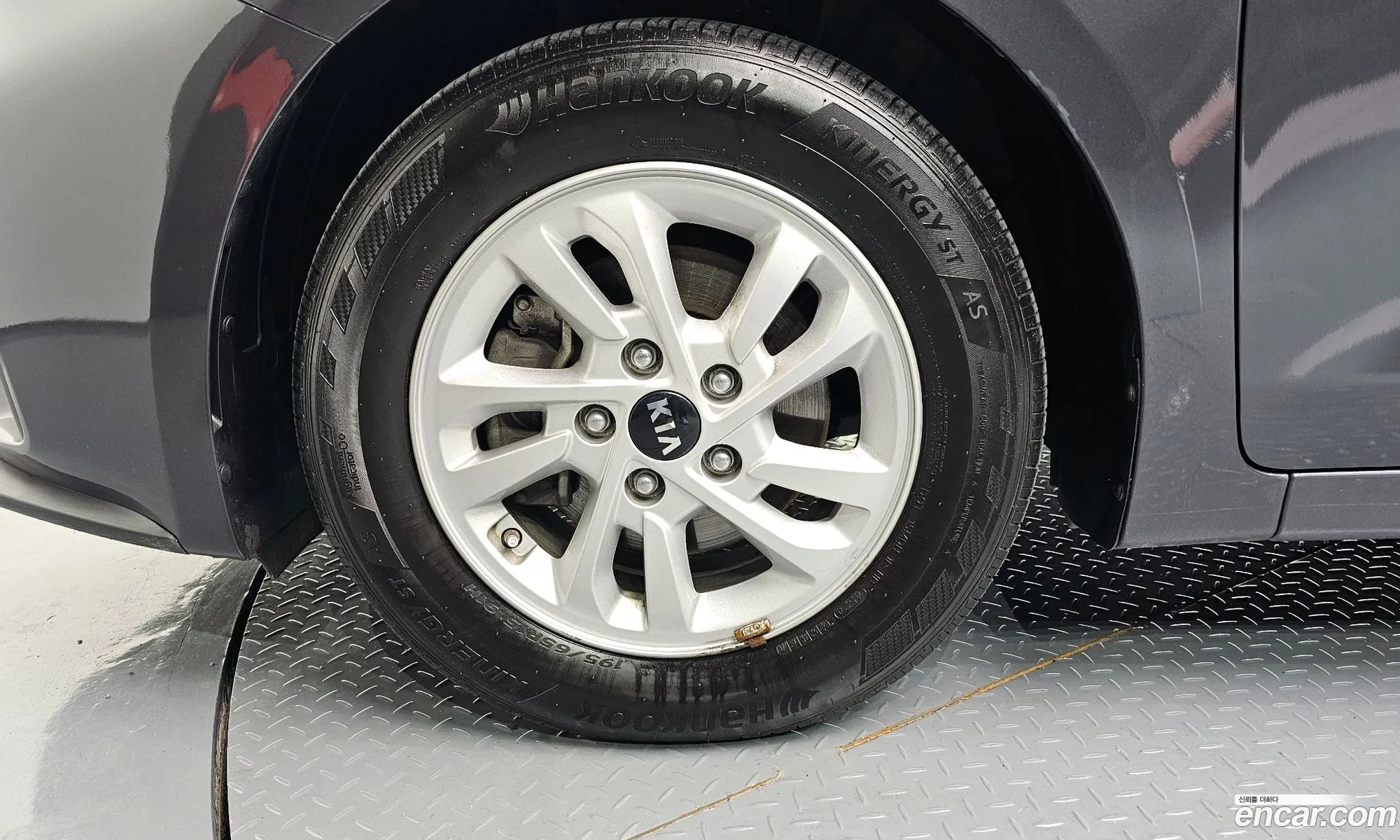 Kia K3 2019 — 10