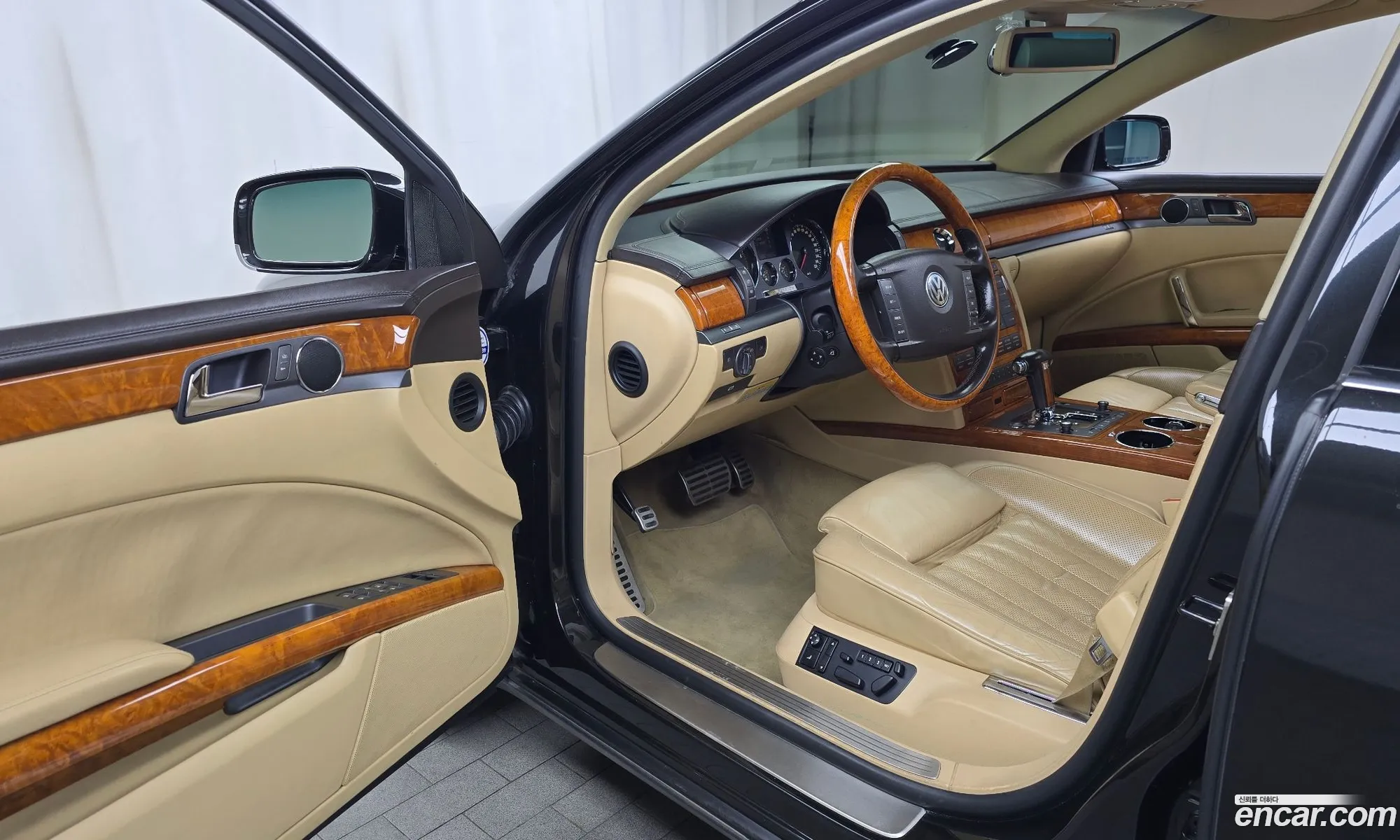 Volkswagen Phaeton