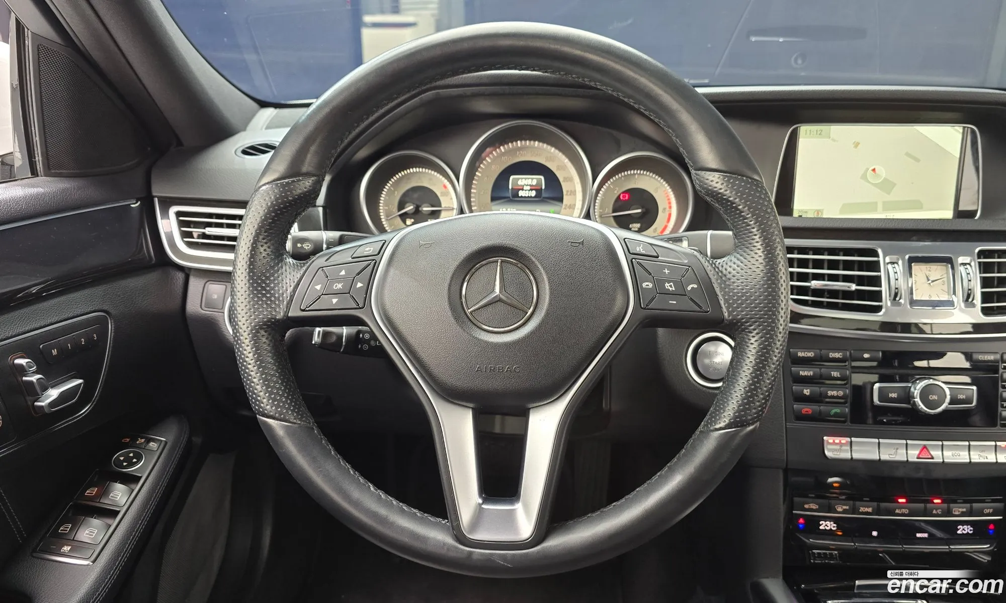 Mercedes-Benz E-Class W212 2013 WDDHF8CB4EA900789 — 20
