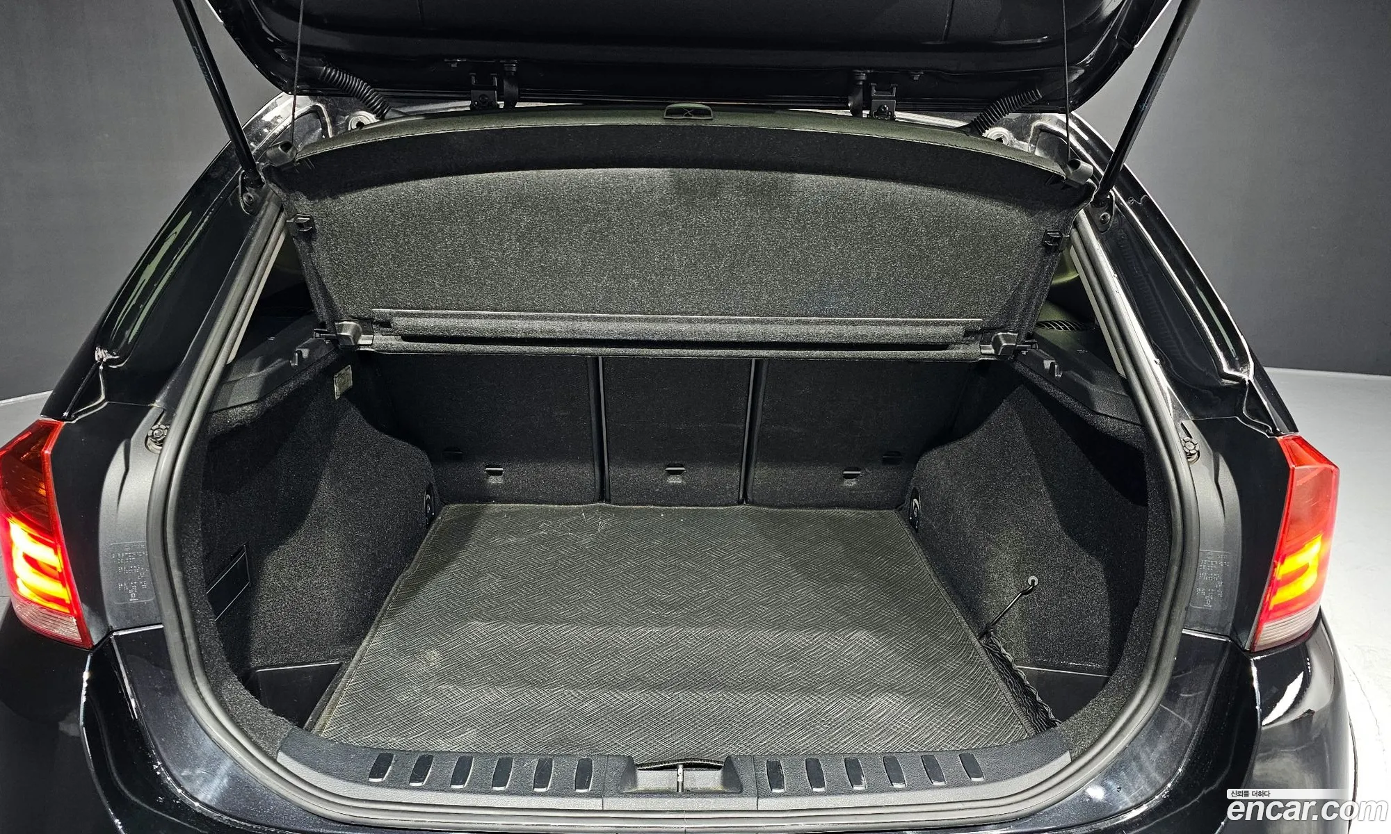 BMW X1 2011 WBAVP3109BVP72212 — 3