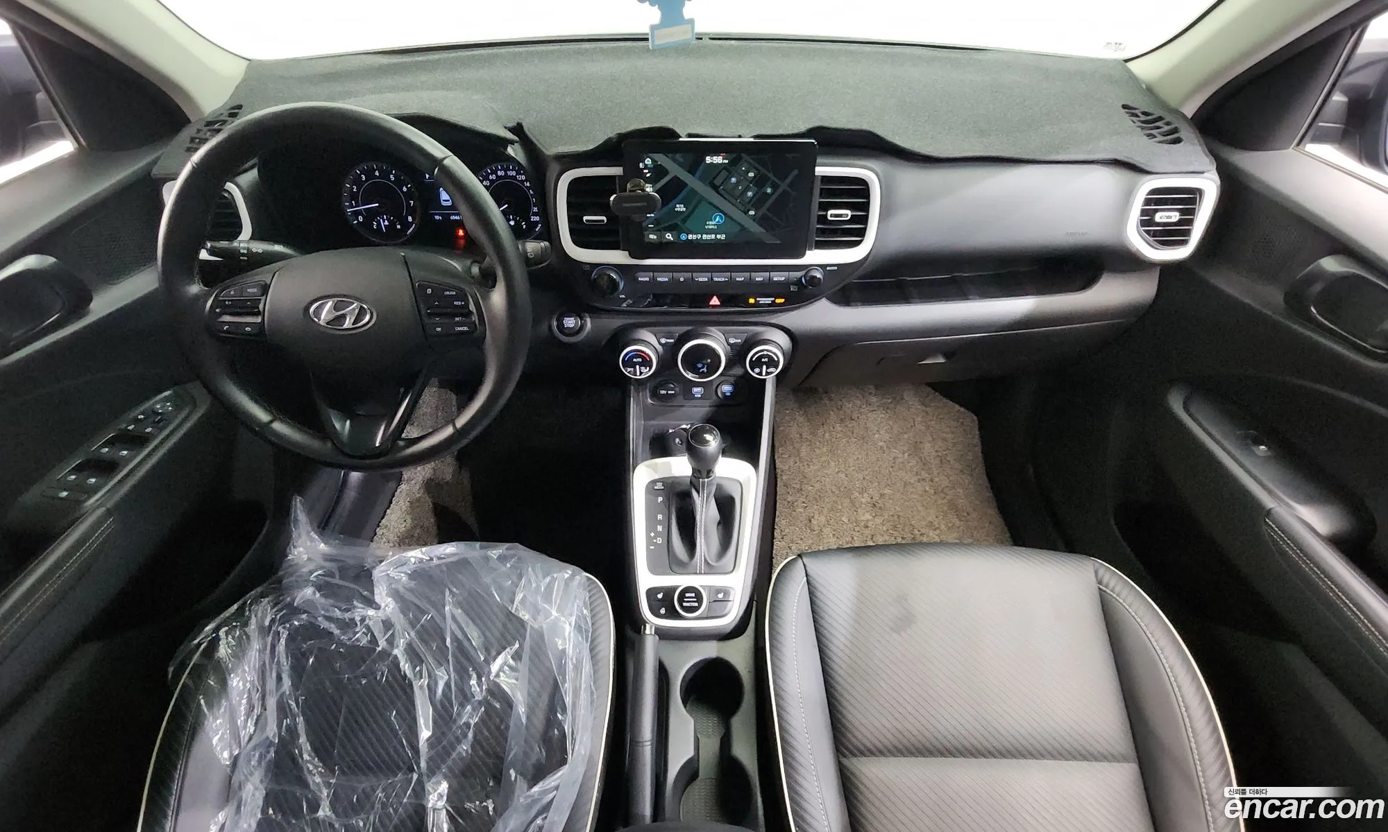 Hyundai Venue 2020 — 4