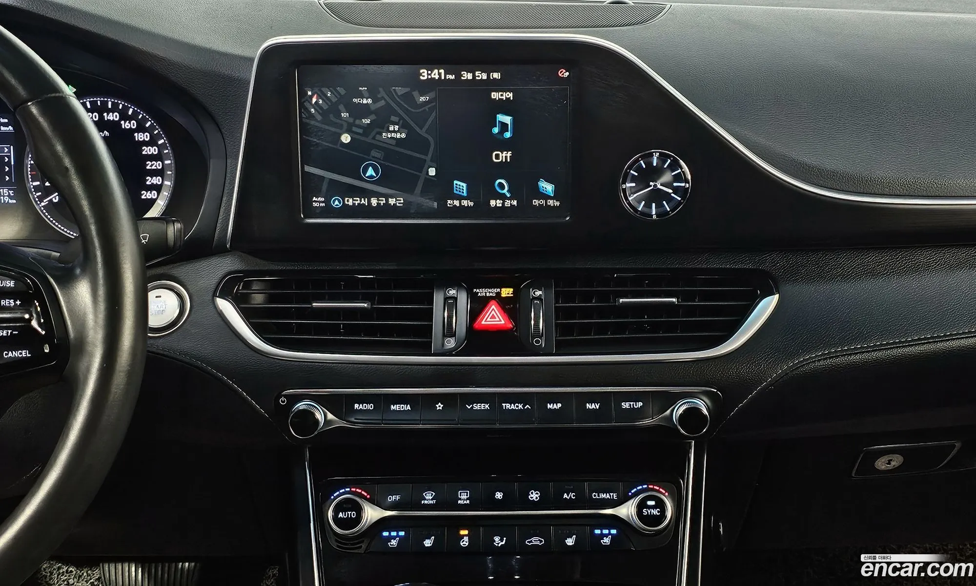 Hyundai Grandeur IG 2018 — 13