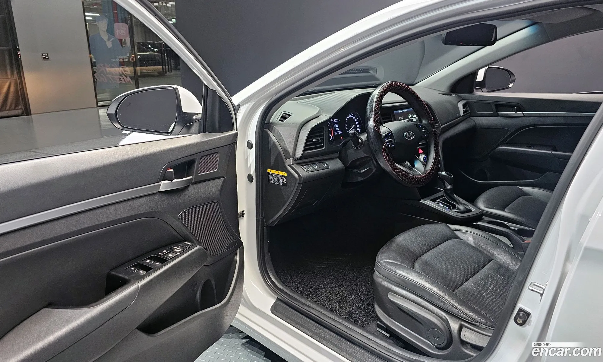 Hyundai Elantra AD 2018 — 6