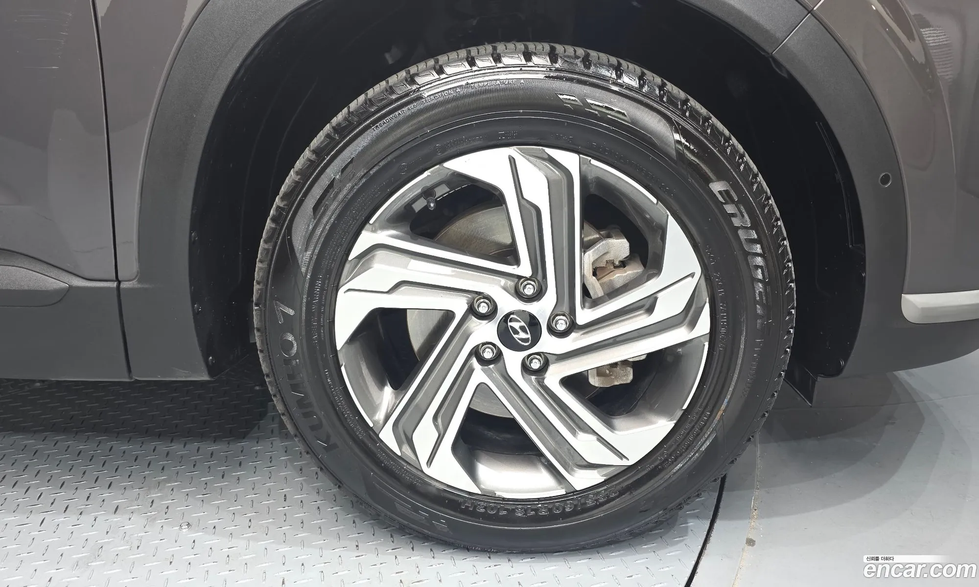 Hyundai Santa Fe 2021 — 19