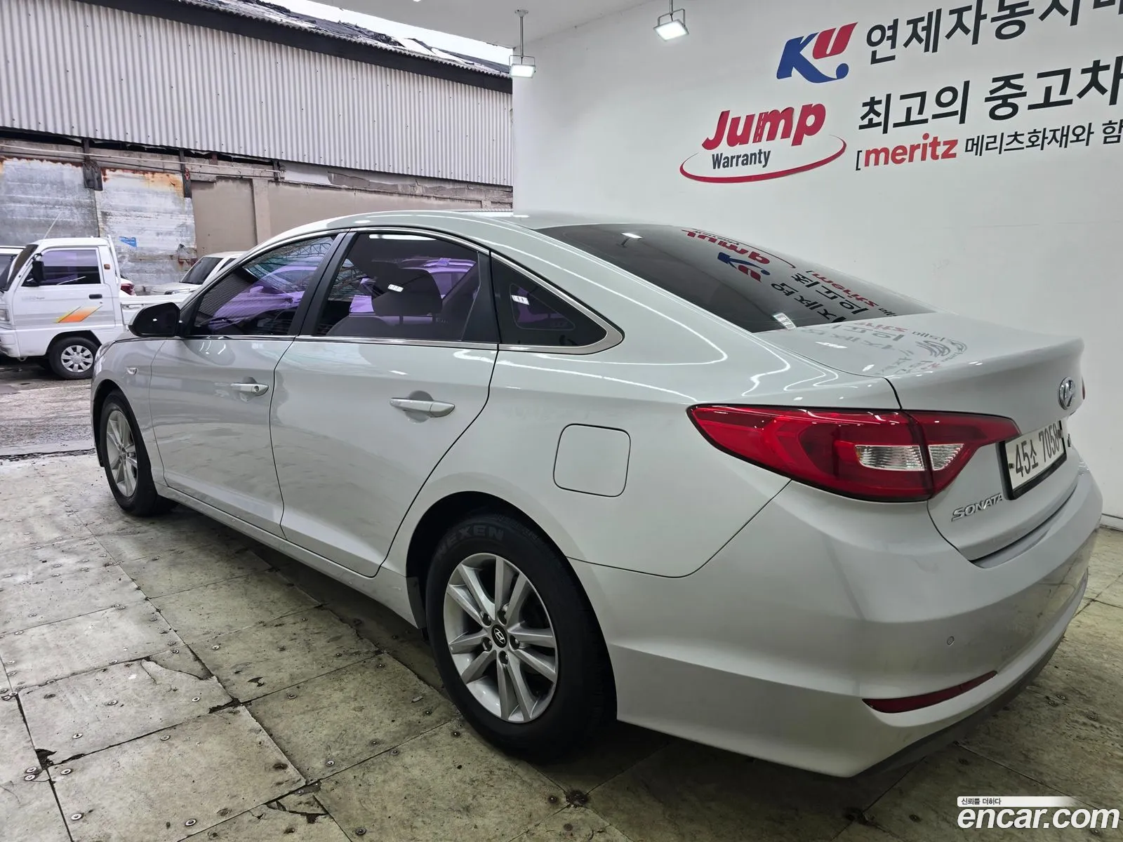 Hyundai LF Sonata 2014 — 10