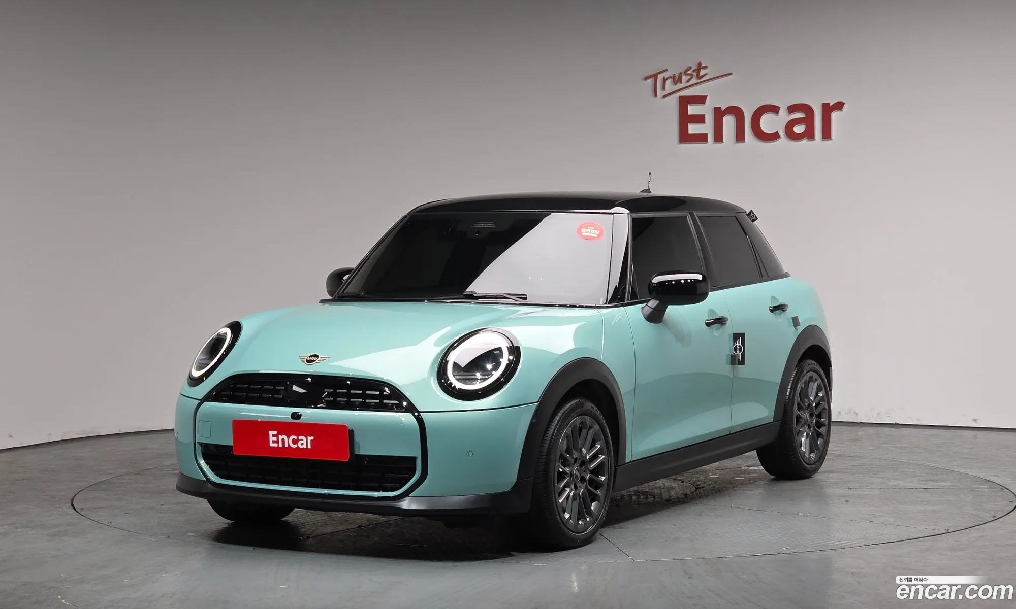 Mini Cooper C 2025 WMW61GD04S2X30671 — 14