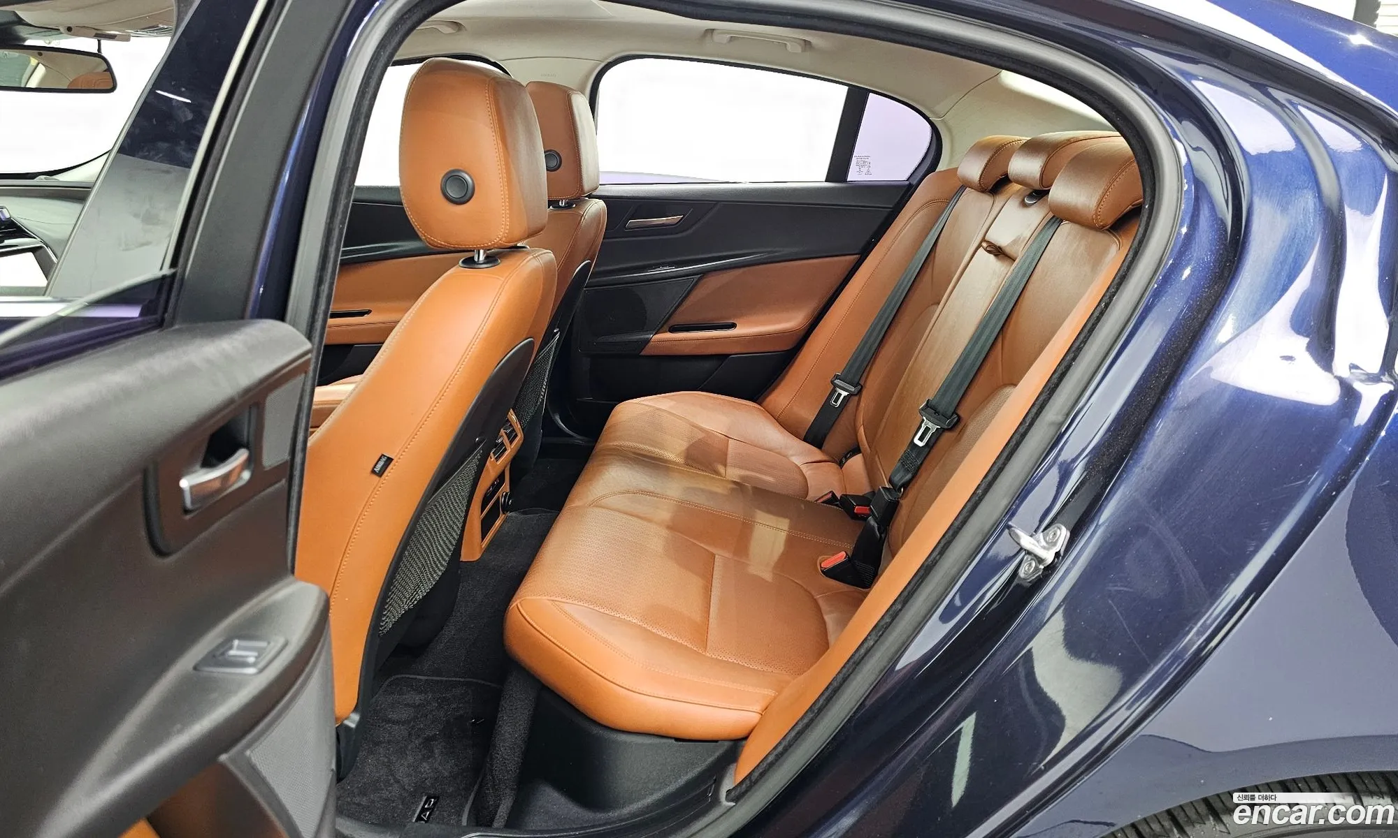 Jaguar XE 2017 SAJAB4BN2HCP03335 — 20