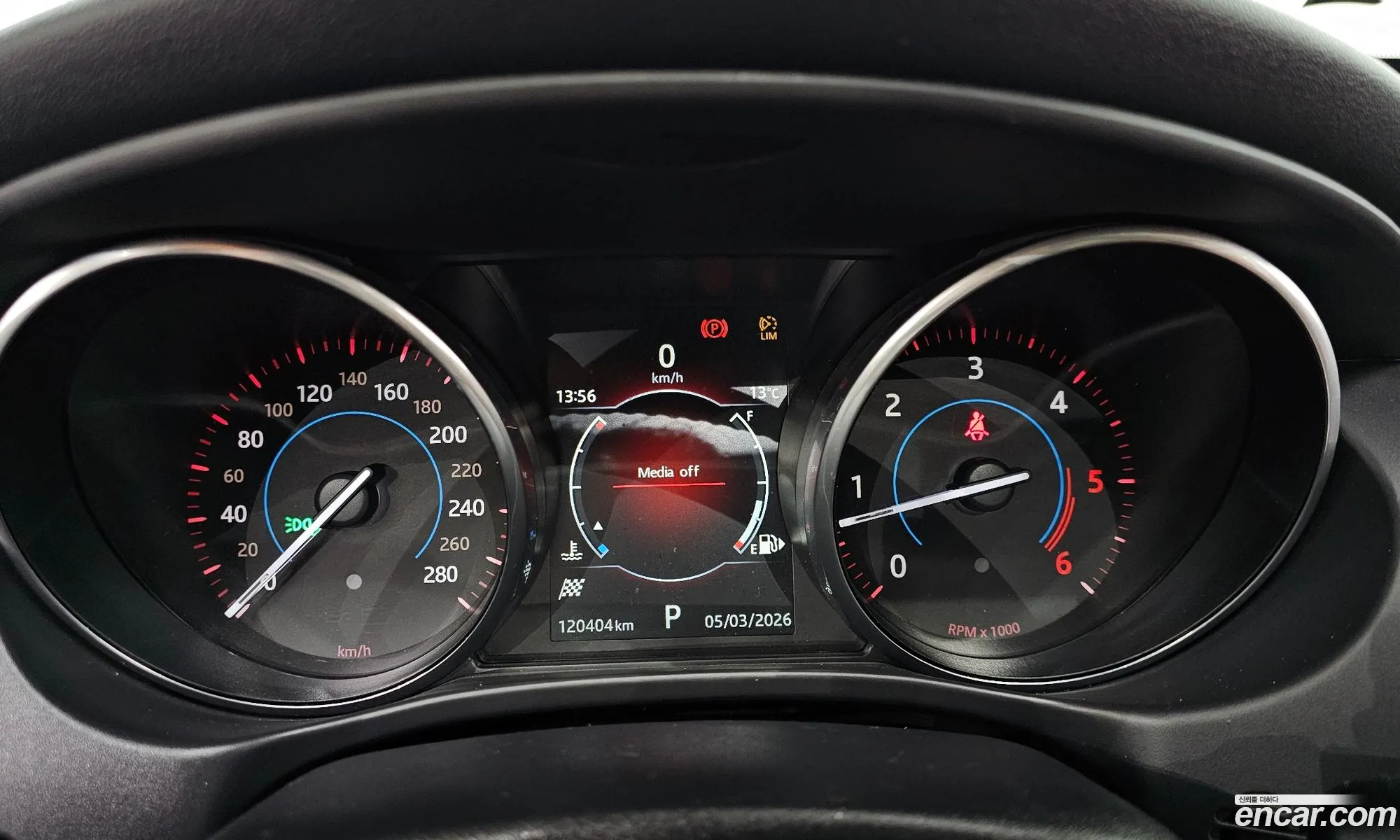 Jaguar XE 2017 SAJAB4BN2HCP03335 — 17