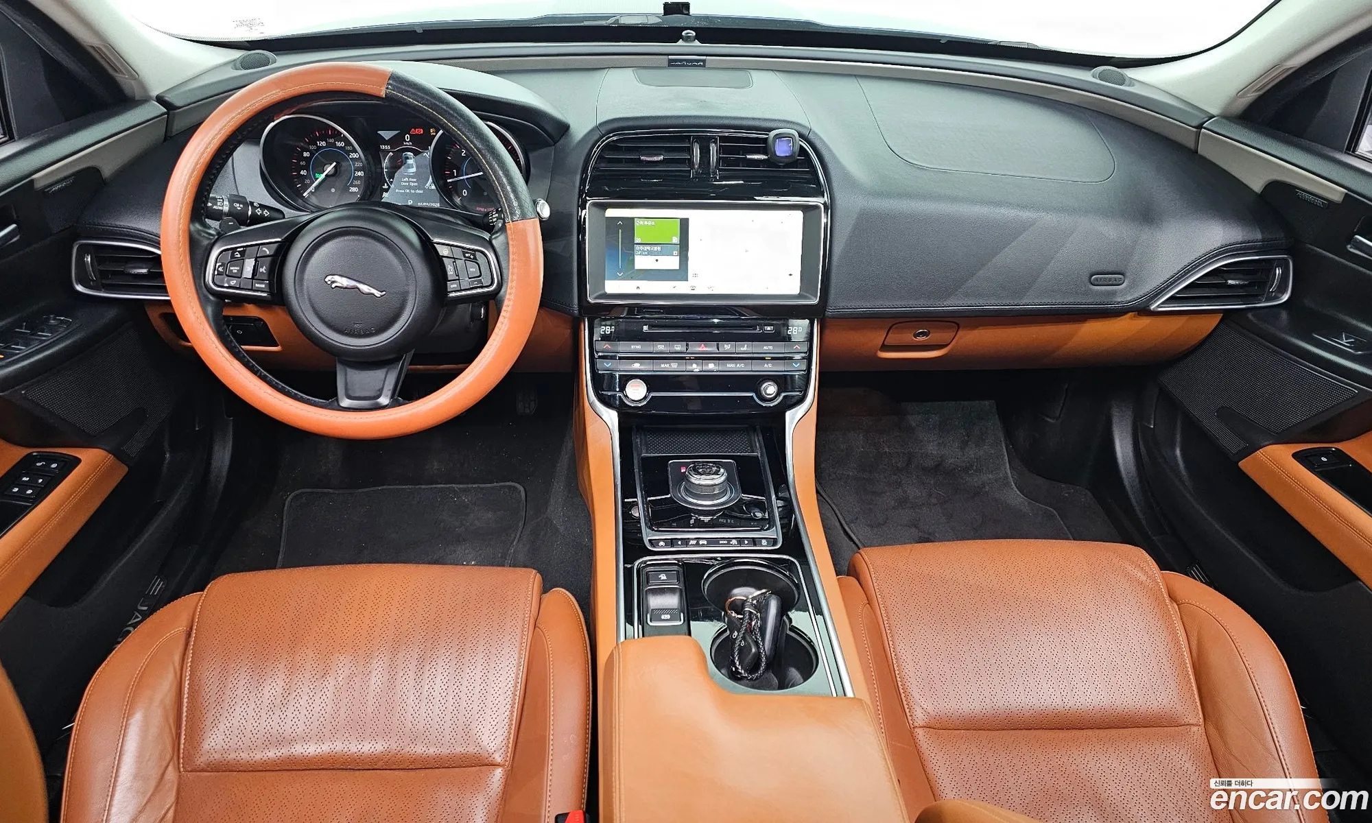 Jaguar XE 2017 SAJAB4BN2HCP03335 — 9