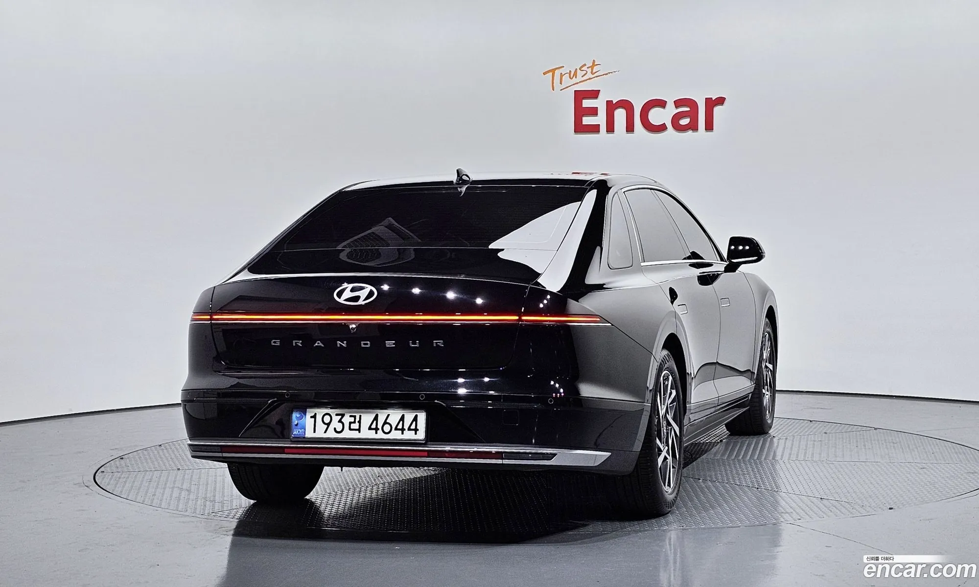 Hyundai Grandeur 2023 — 13