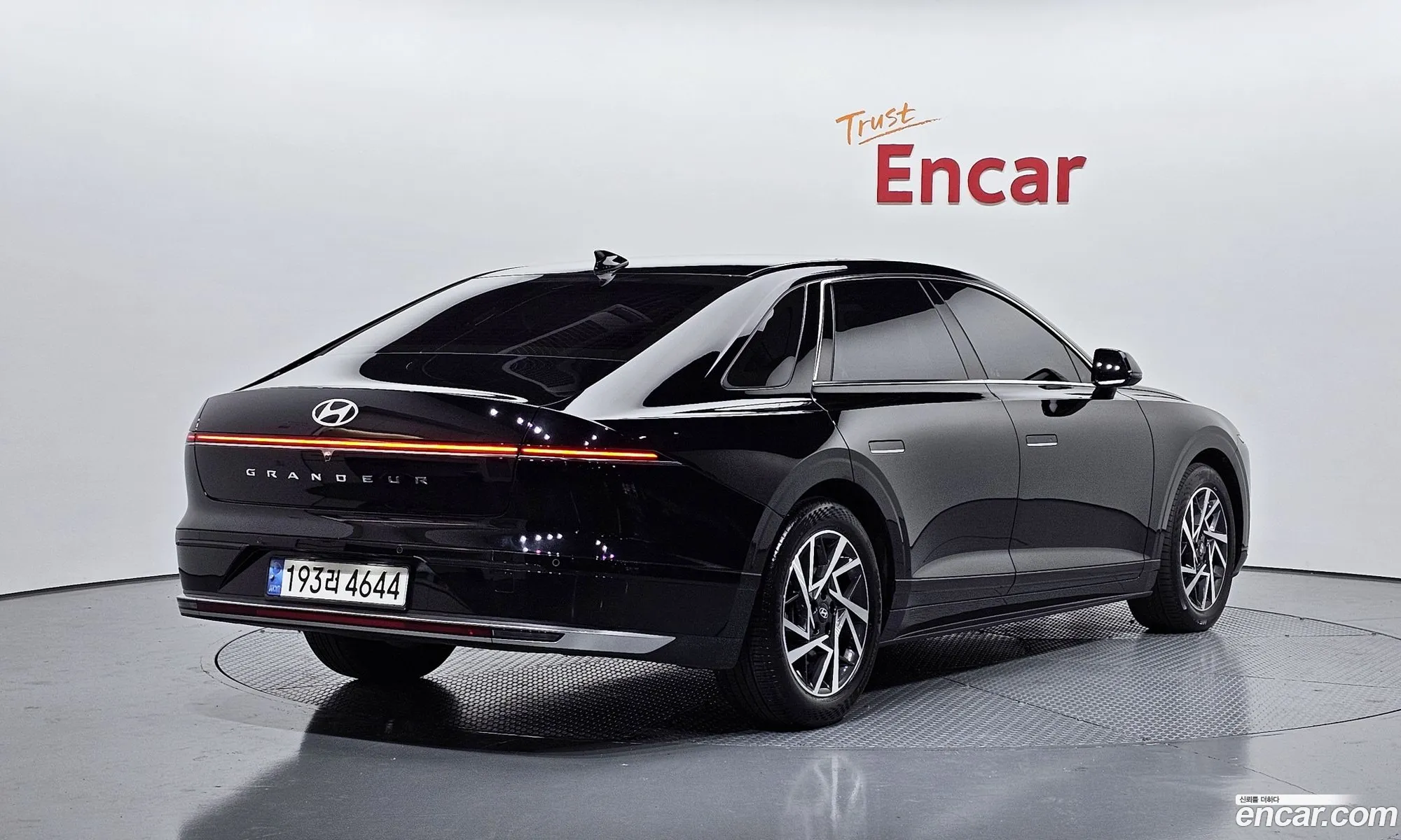 Hyundai Grandeur 2023 — 8