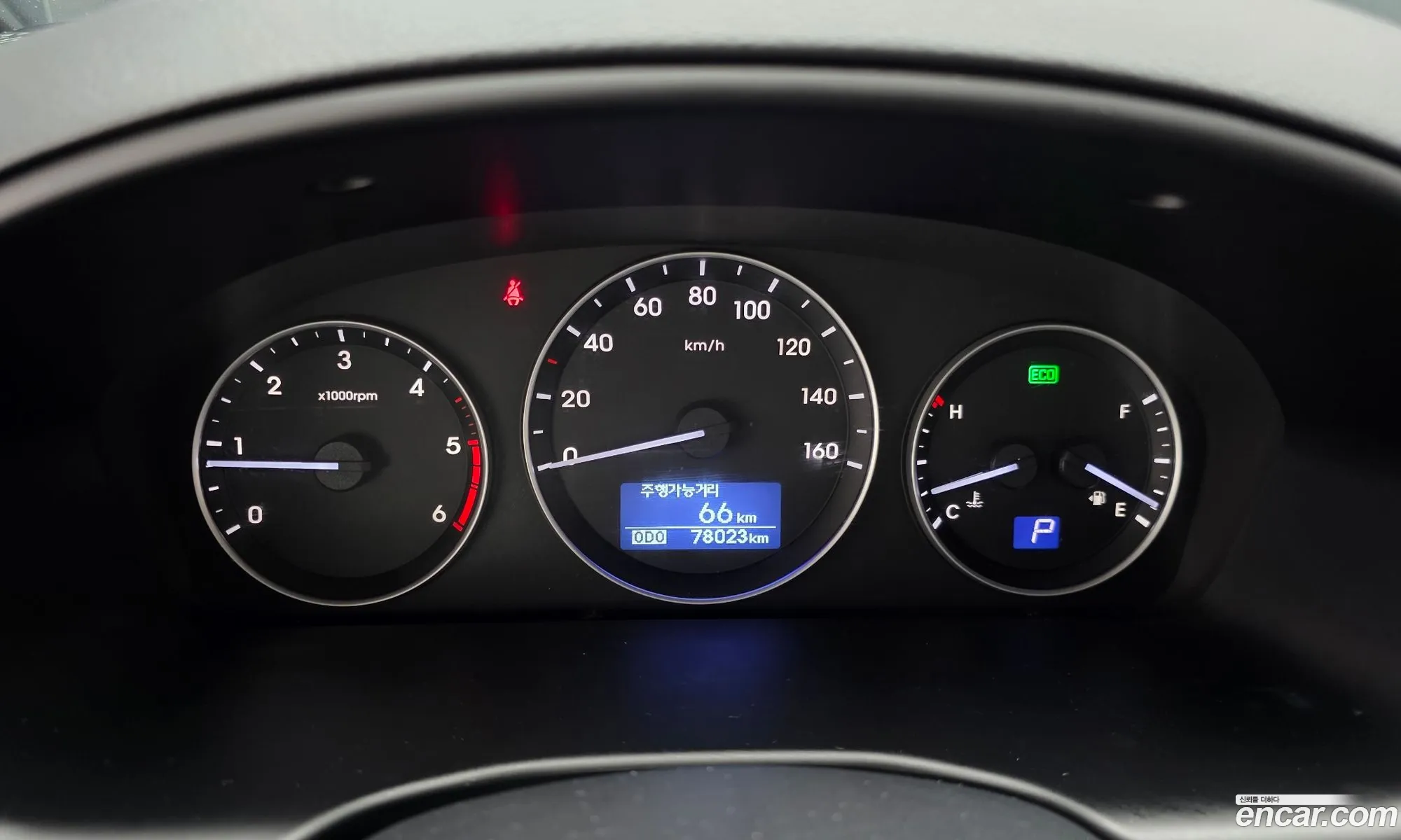 Hyundai Grand Starex 2019 — 18