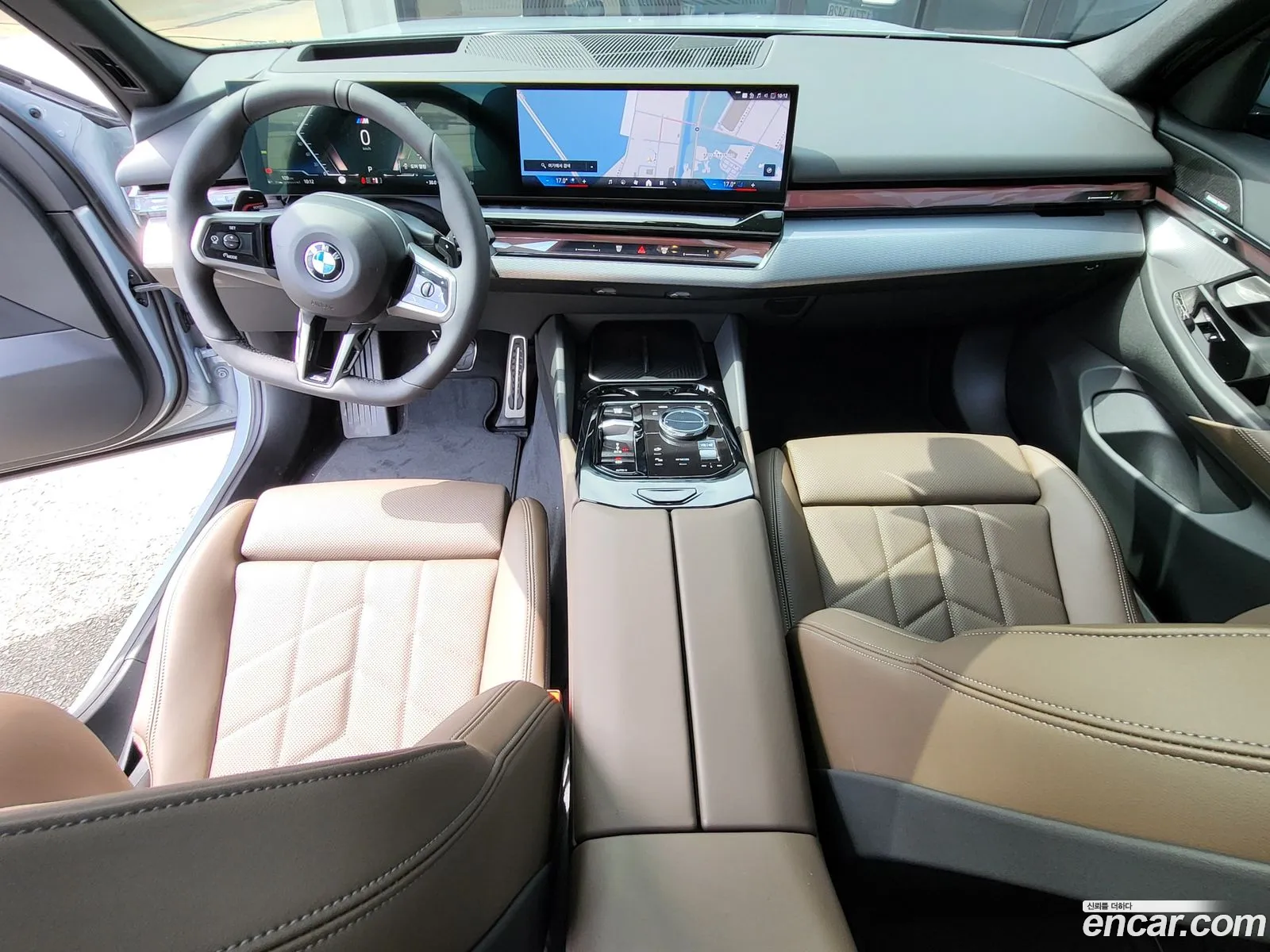 BMW 5 Series 2025 — 9
