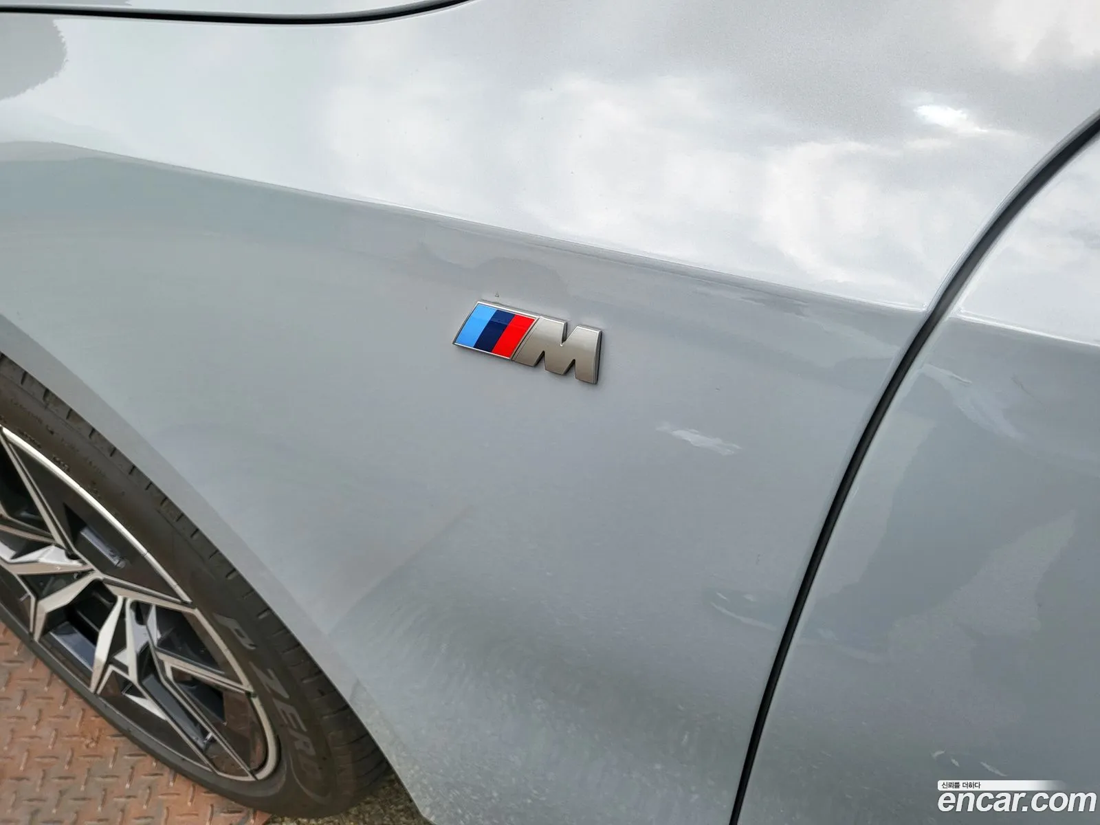 BMW 5 Series 2025 — 16