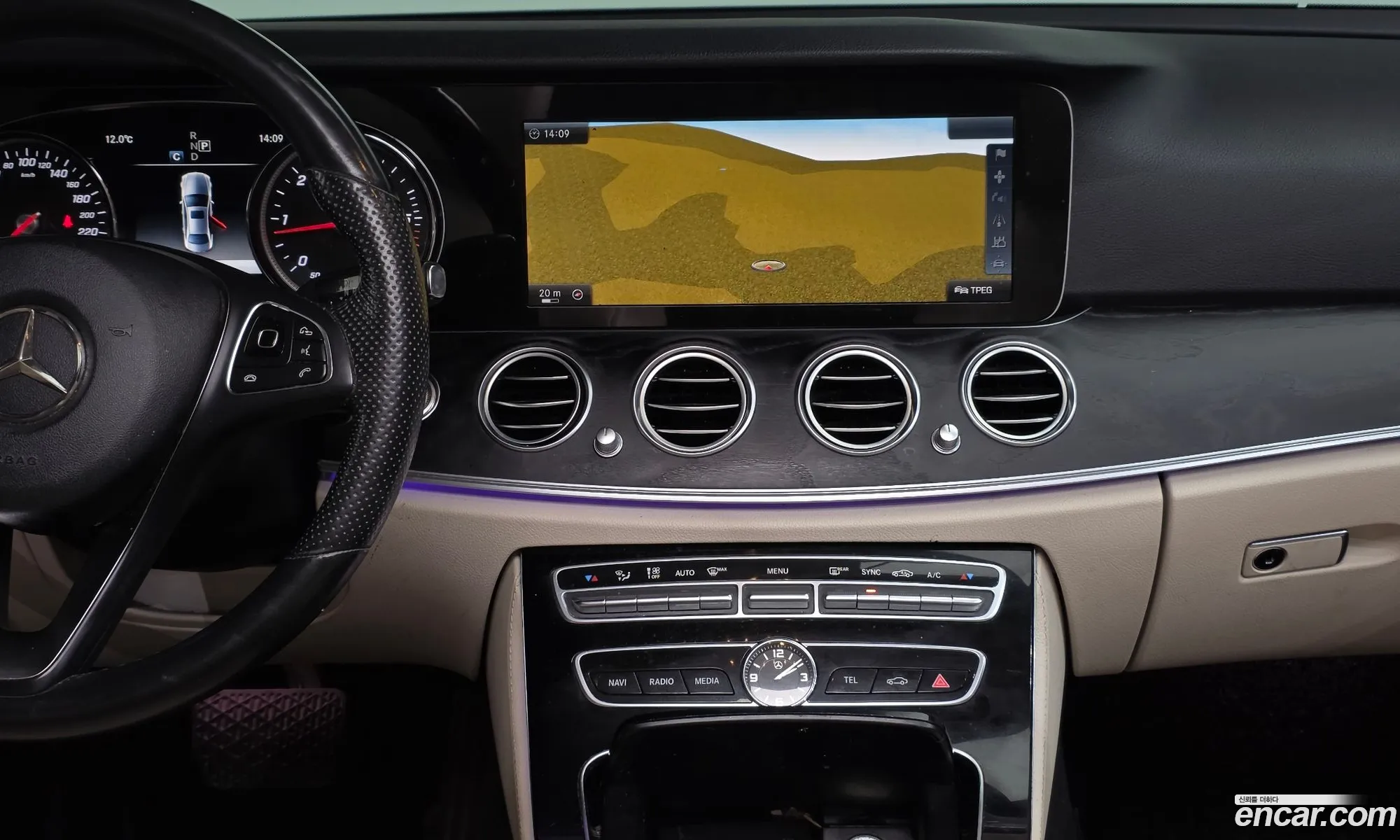 Mercedes-Benz E-Class W213 2017 WDDZF0EB9HA160793 — 18