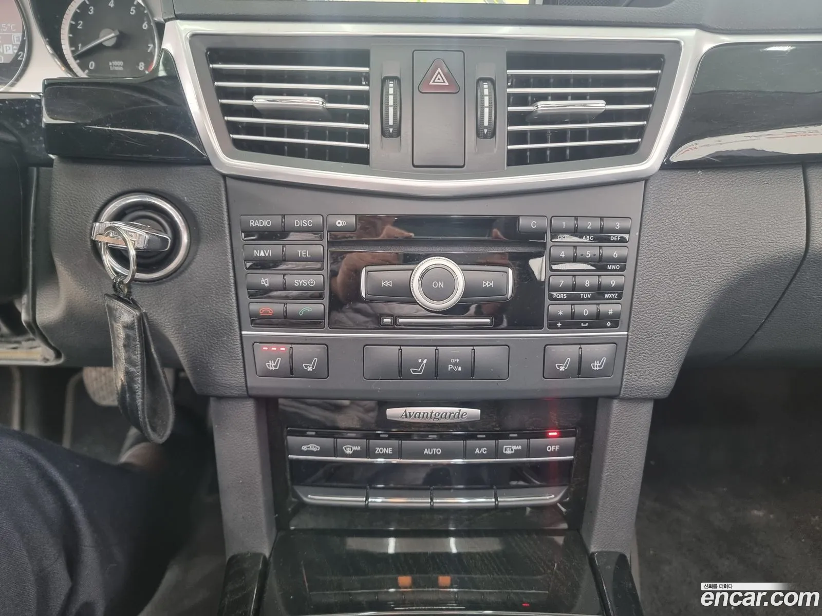 Mercedes-Benz E-Class W212 2011 — 4