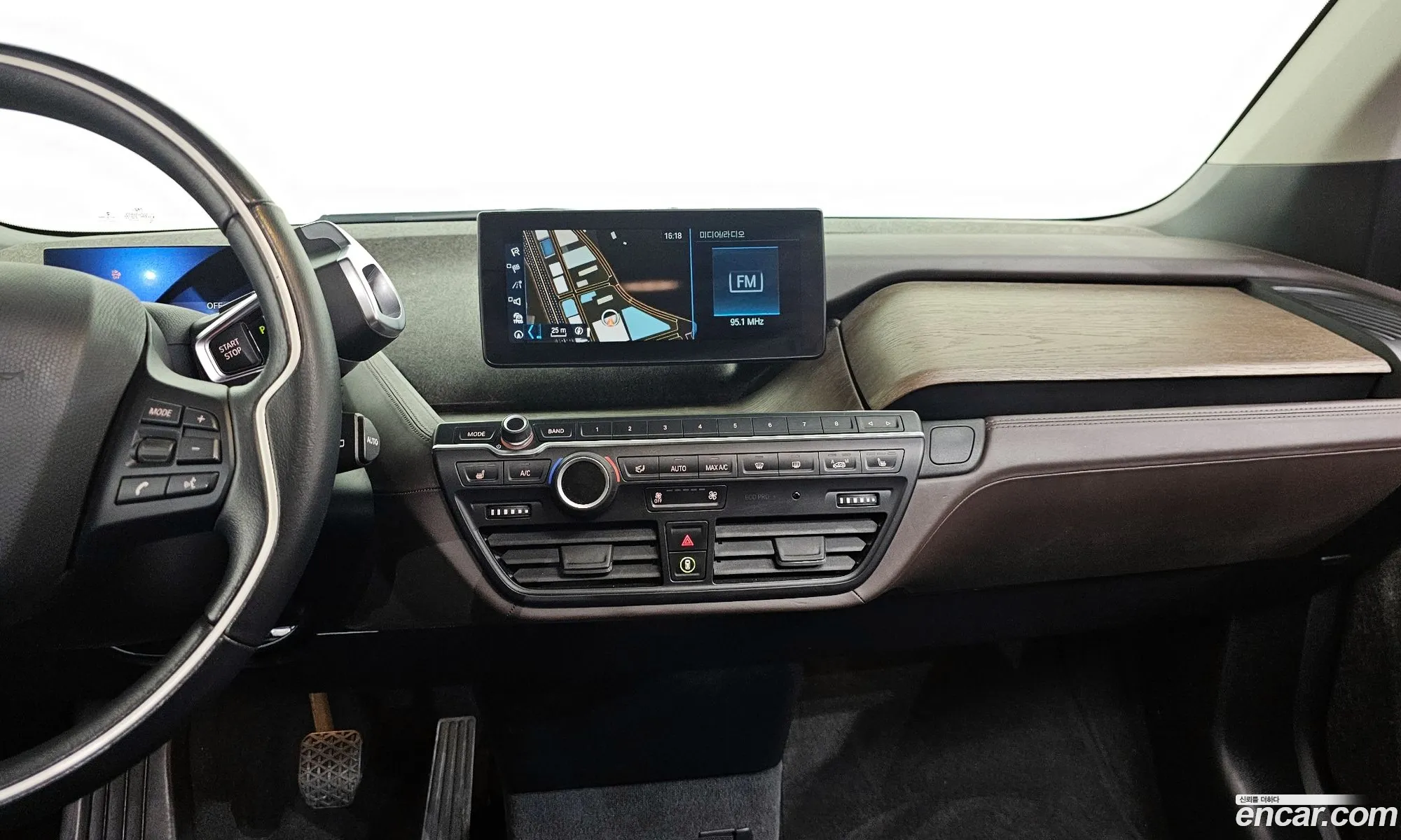 BMW i3 2019 WBY8P2109K7D34953 — 16