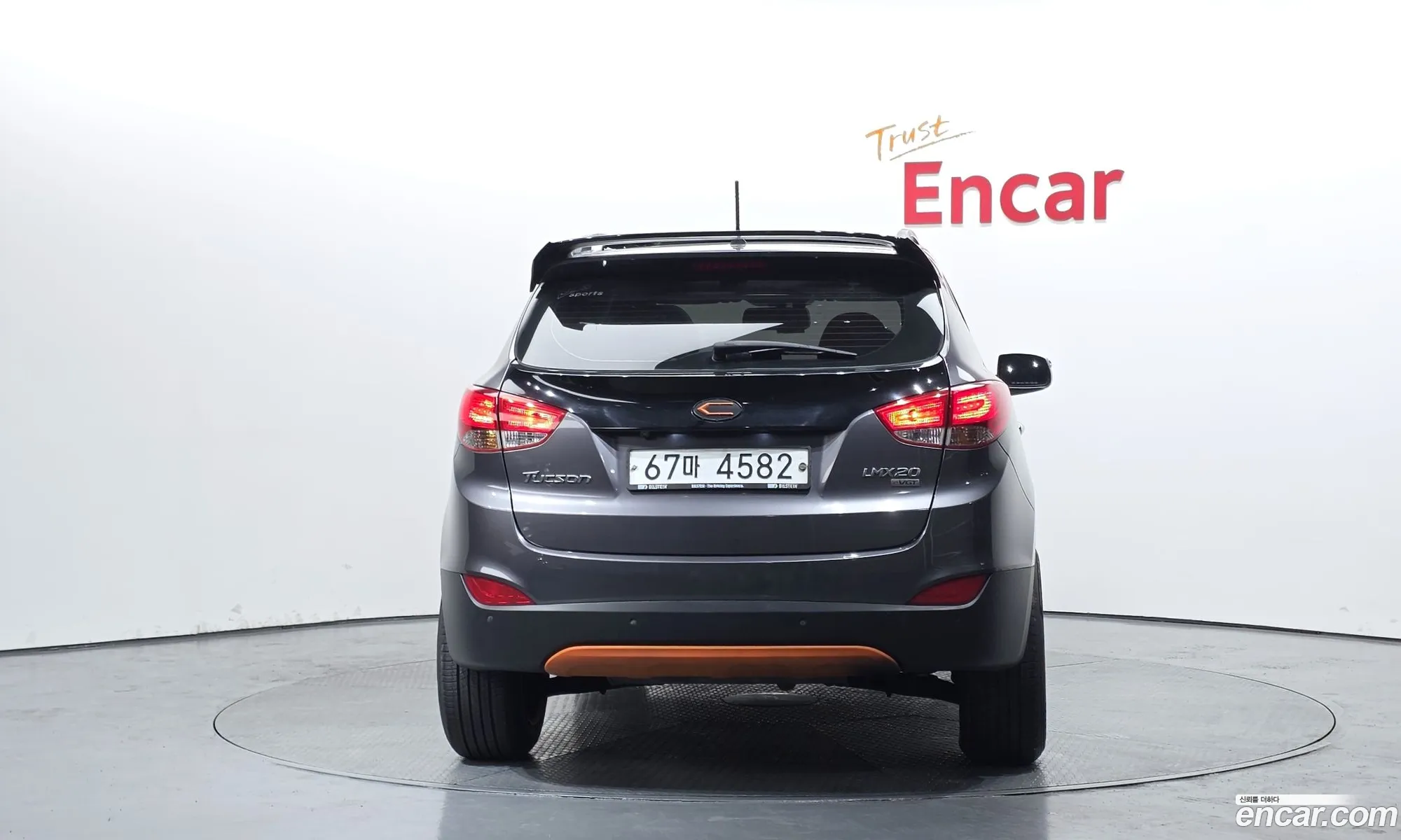 Hyundai Tucson ix 2009 — 19