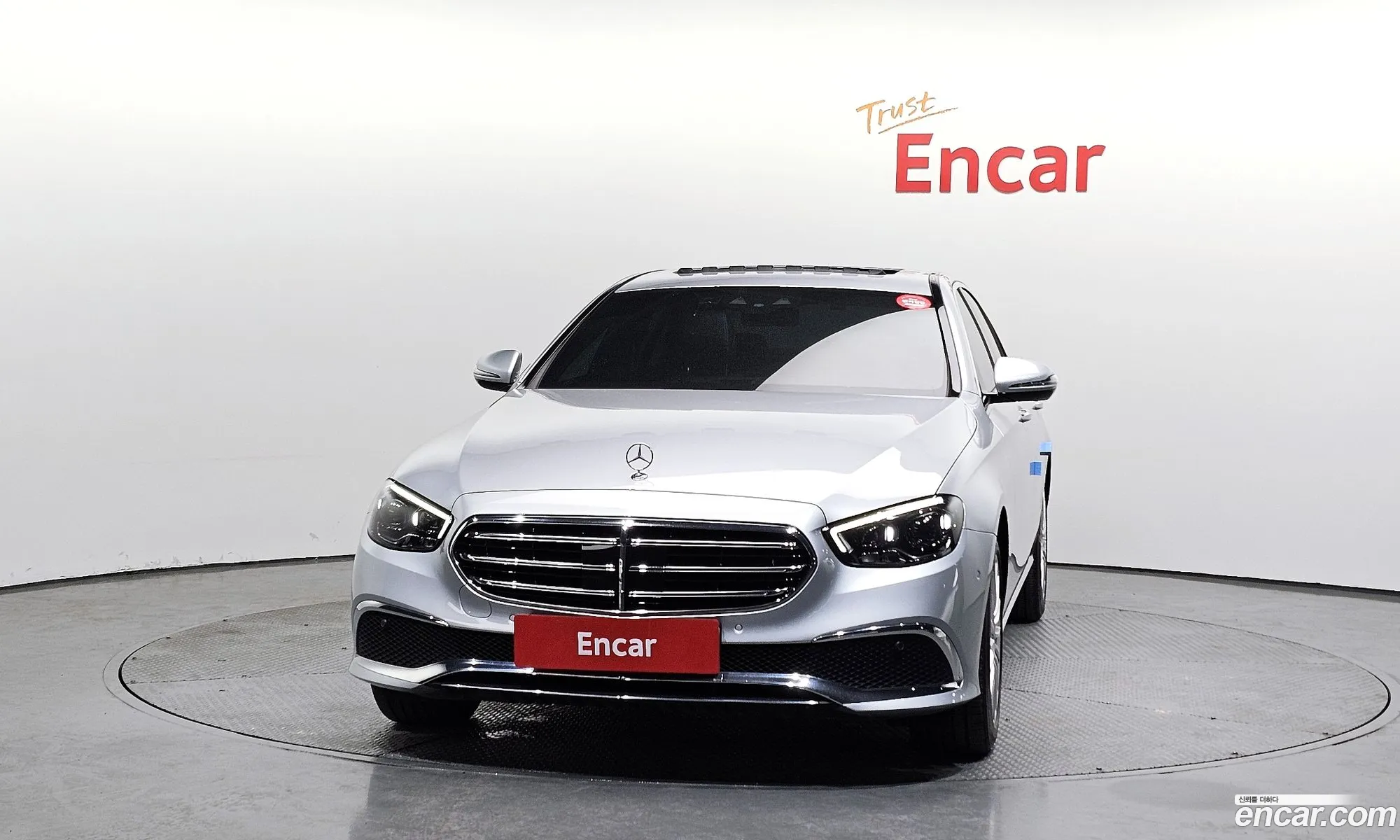 Mercedes-Benz E-Class W213 2021 — 19