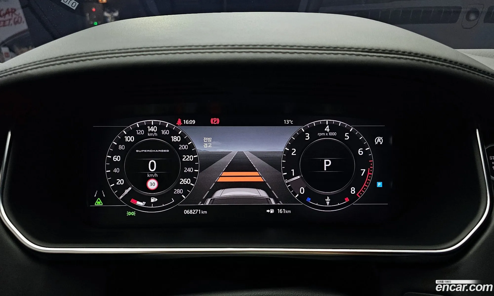 Land Rover Range Rover 2018 SALGA3BE8JA513653 — 4