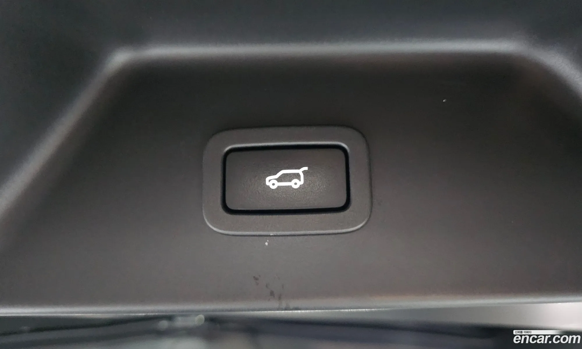 Land Rover Range Rover 2018 SALGA3BE8JA513653 — 12