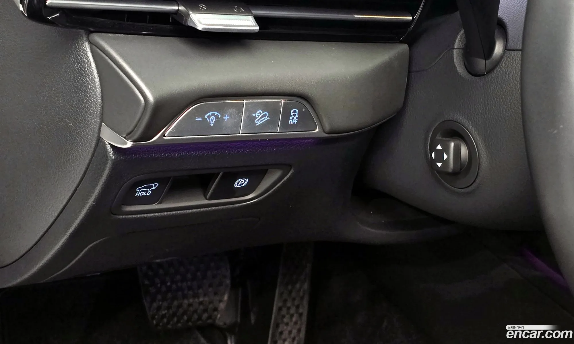 Genesis GV80 2023 KMTHA81BDRU186841 — 10