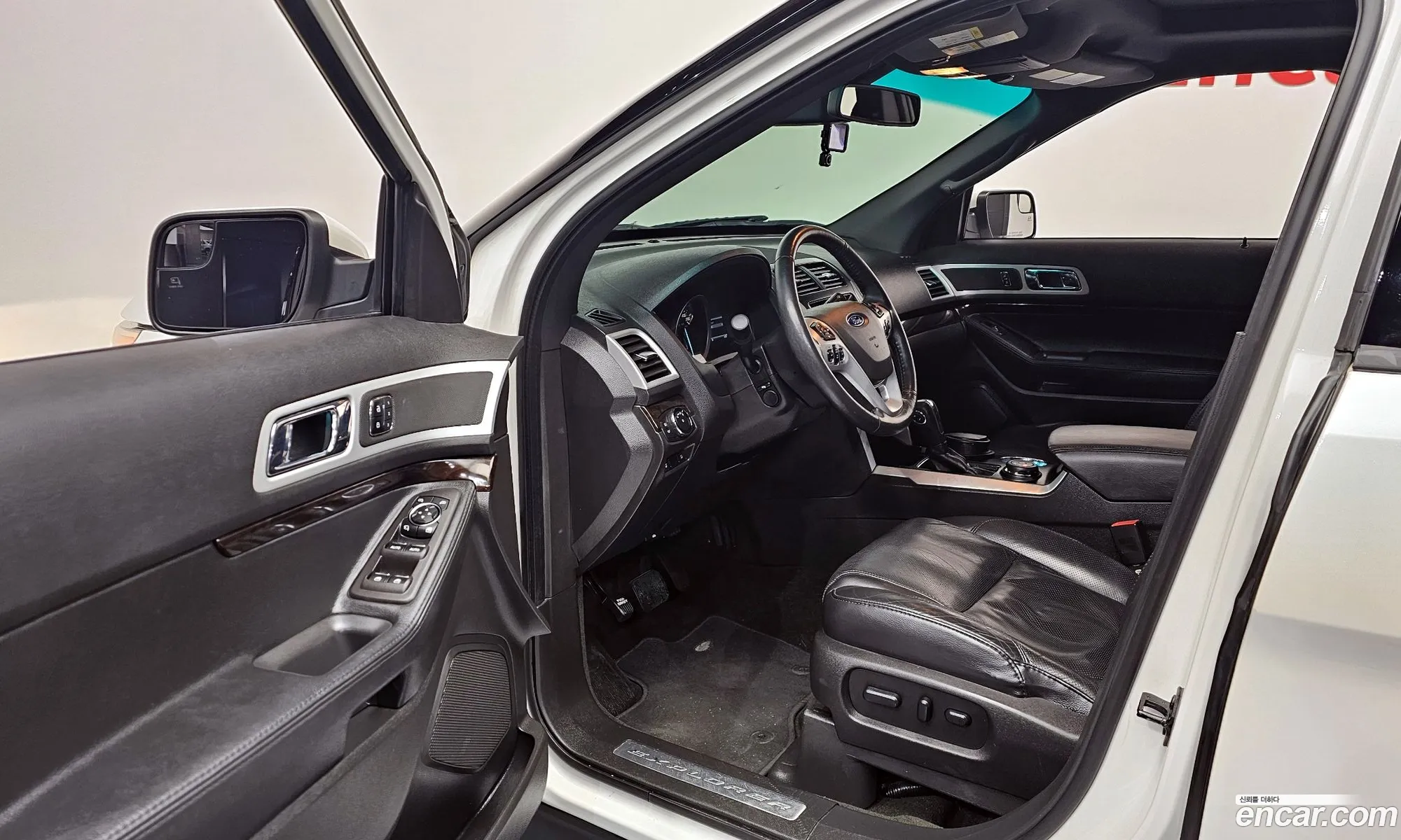 Ford Explorer 2013 1FM5K8F86EGA66669 — 17