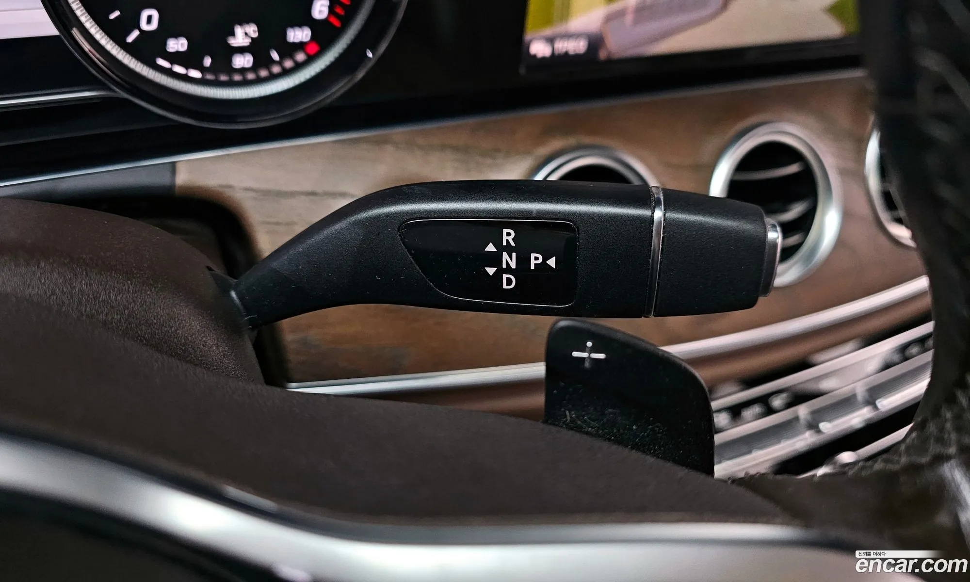 Mercedes-Benz E-Class W213 2019 WDDZF0EB8KA689692 — 20