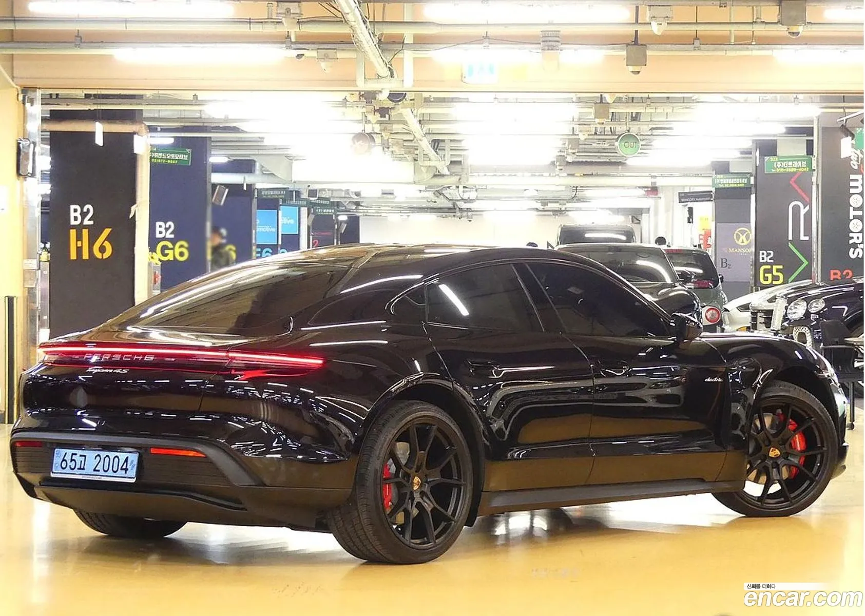 Porsche Taycan 2025 — 6