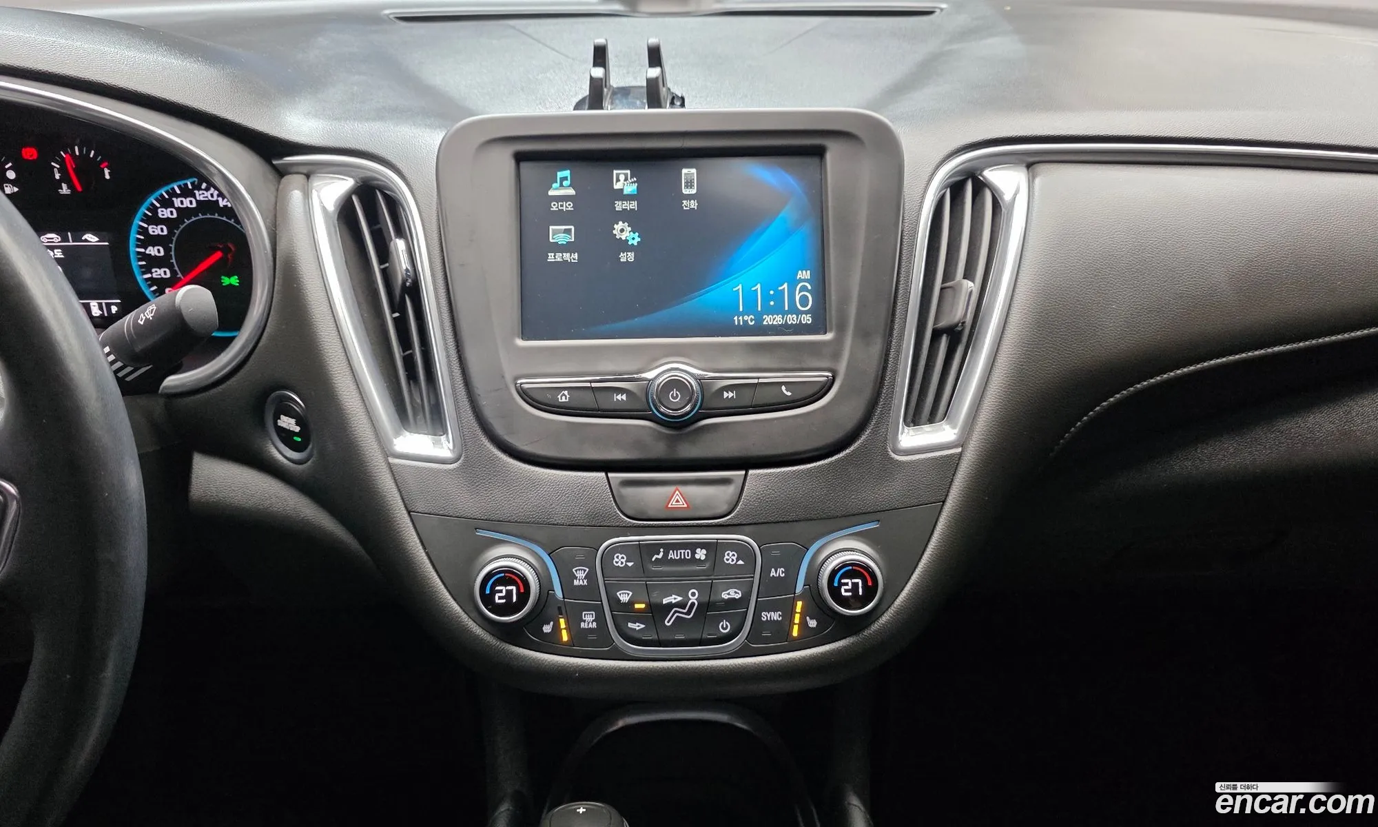 Chevrolet (GM Daewoo) Malibu 2016 — 12