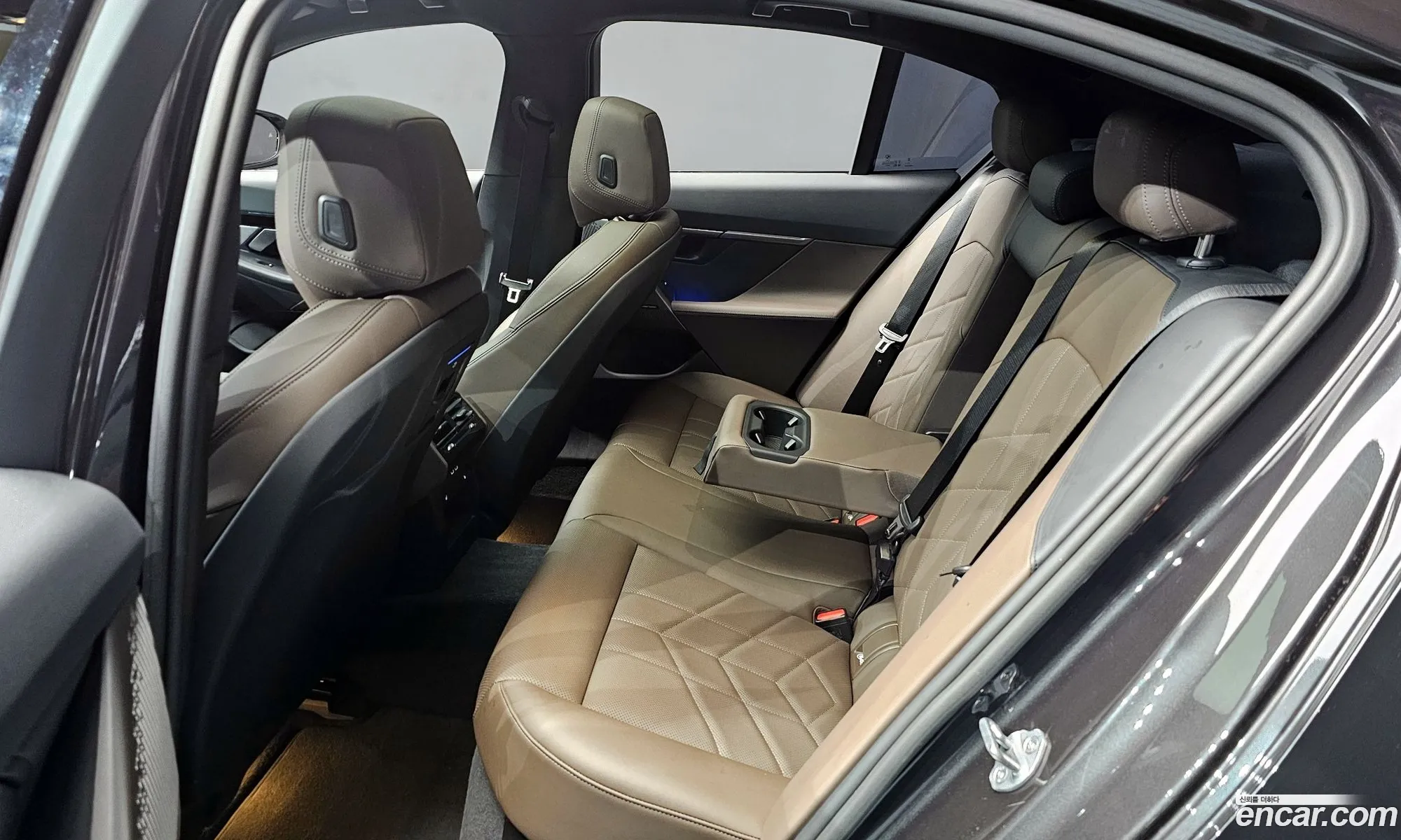 BMW 5 Series 2024 — 10