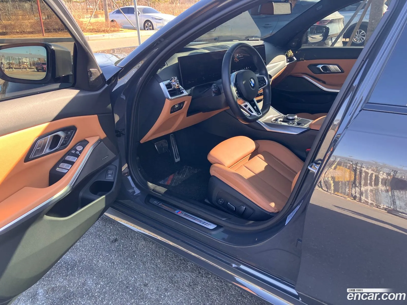 BMW 3 Series 2024 — 7
