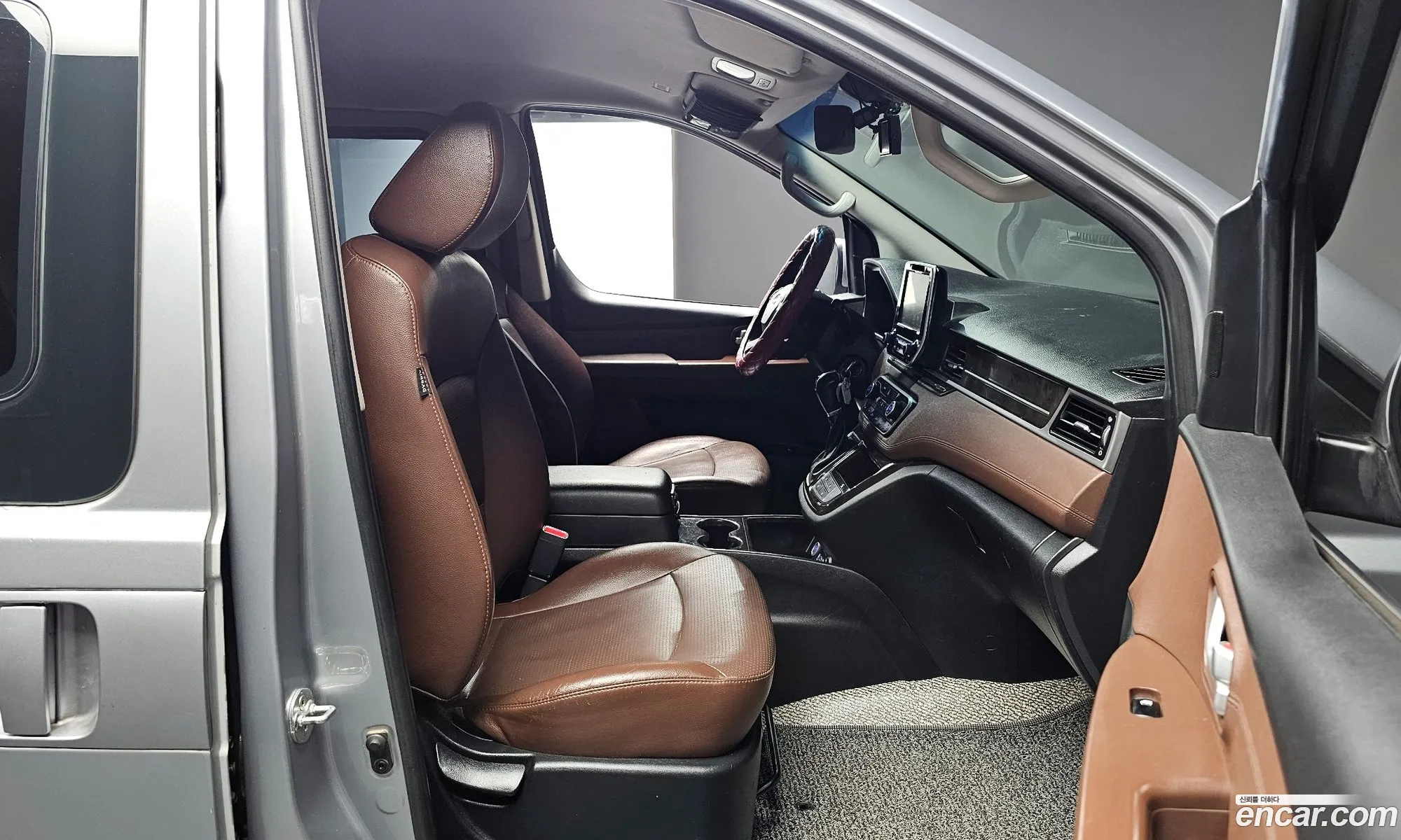 Hyundai Grand Starex 2018 — 9