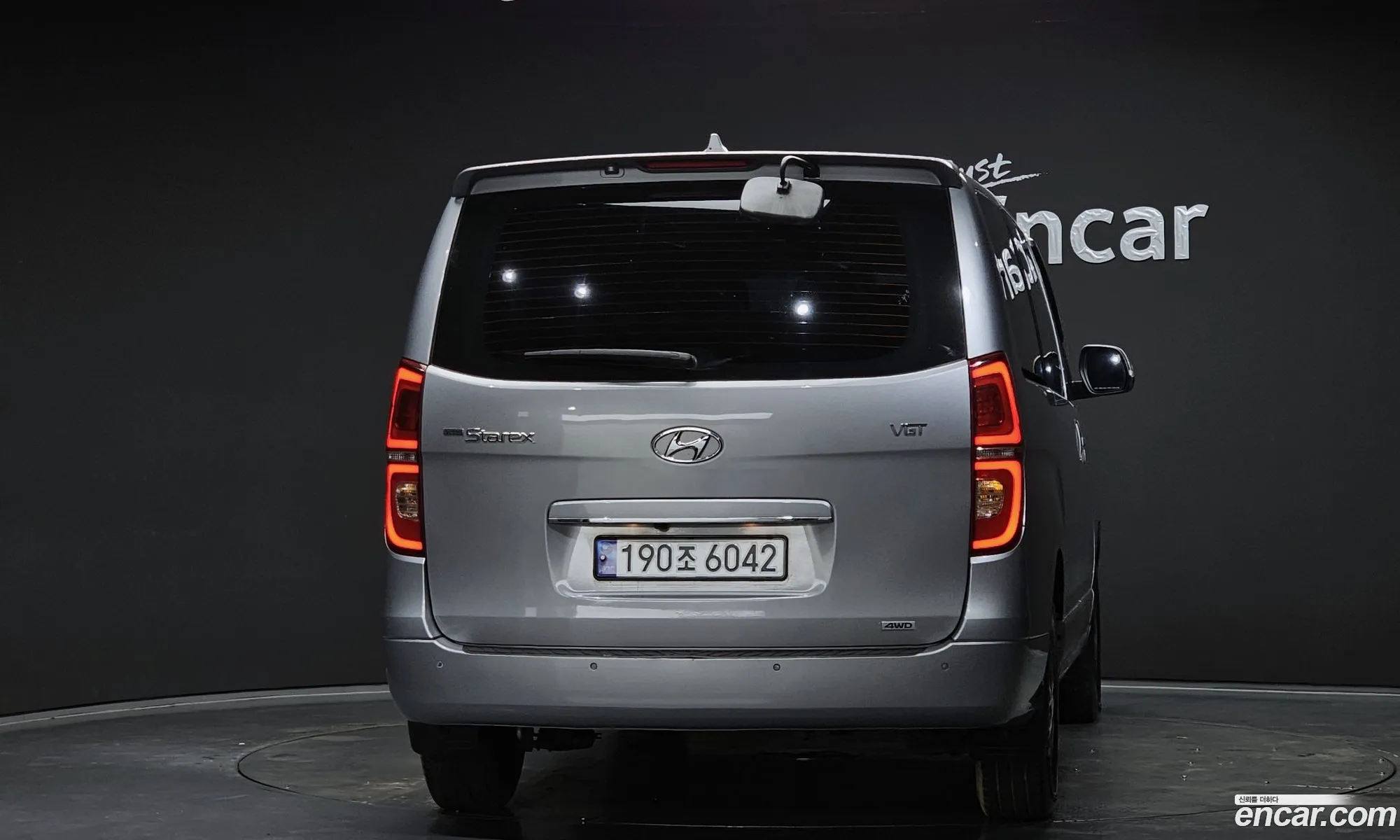 Hyundai Grand Starex 2018 — 20