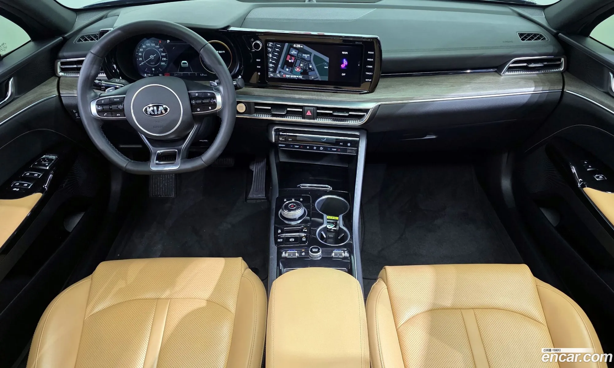 Kia K5 2021 — 18