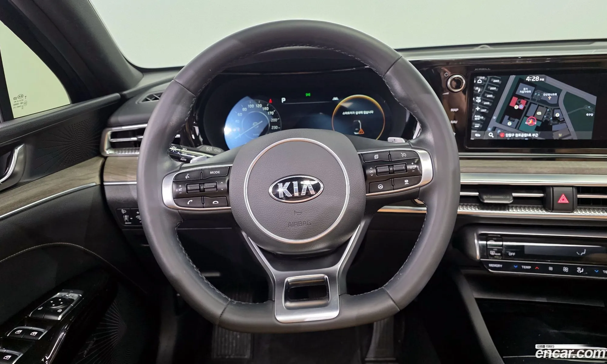 Kia K5 2021 — 14